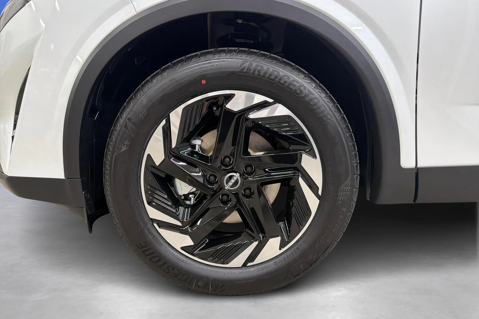 Nissan Qashqai SZS-156 carousel image