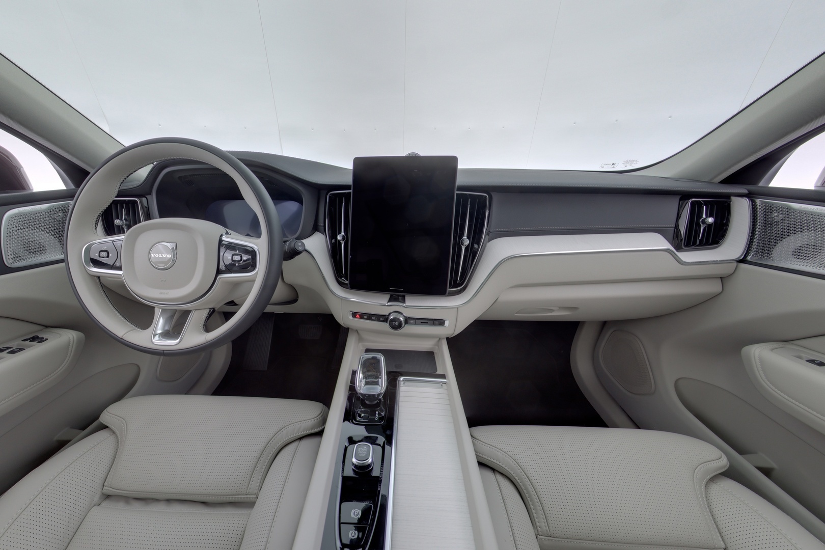 Volvo XC60 2027, kuva 7/35
