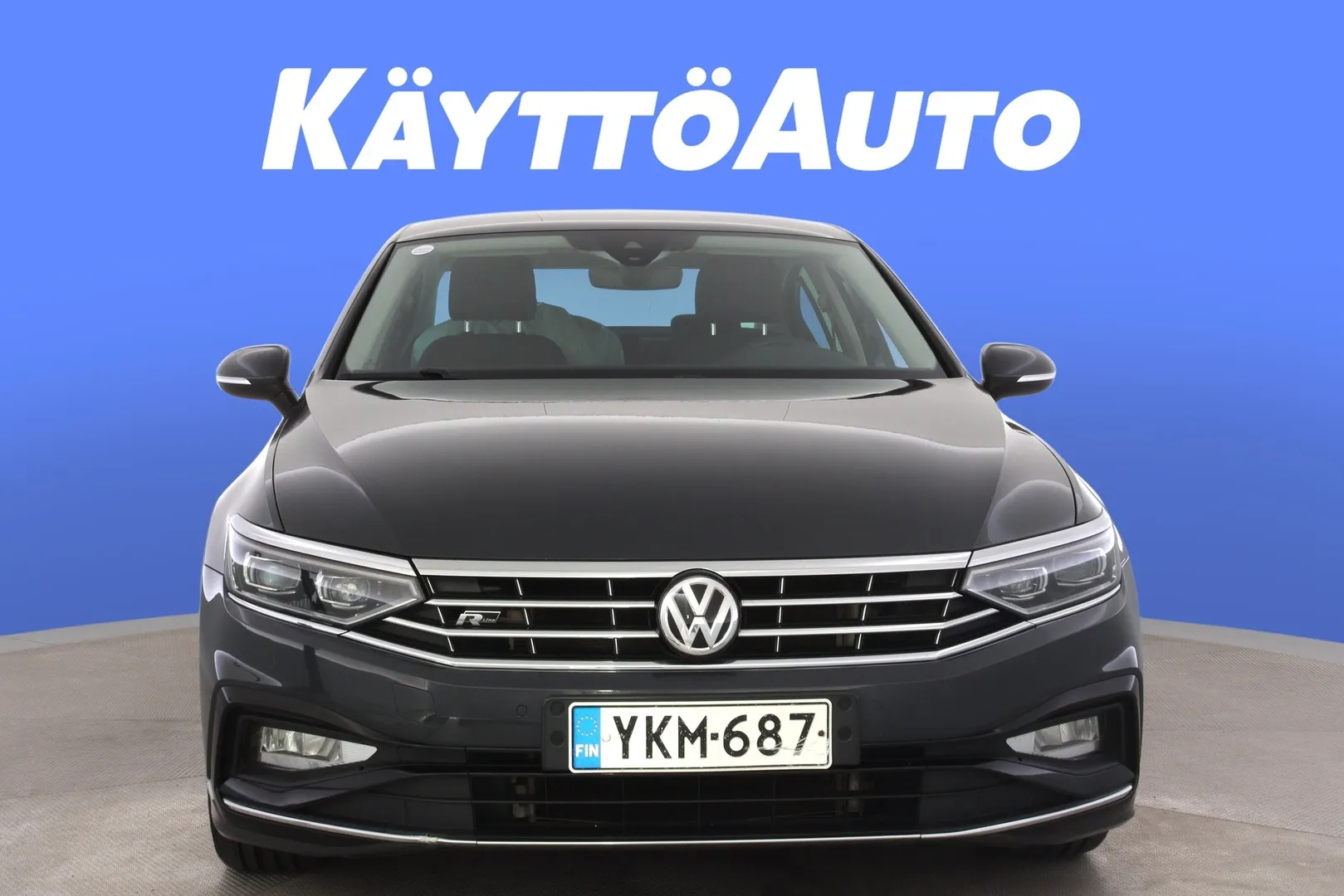 Volkswagen Passat YKM-687 carousel image
