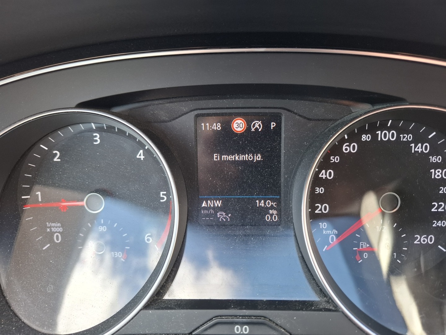 Volkswagen Passat 2020, kuva 3/6
