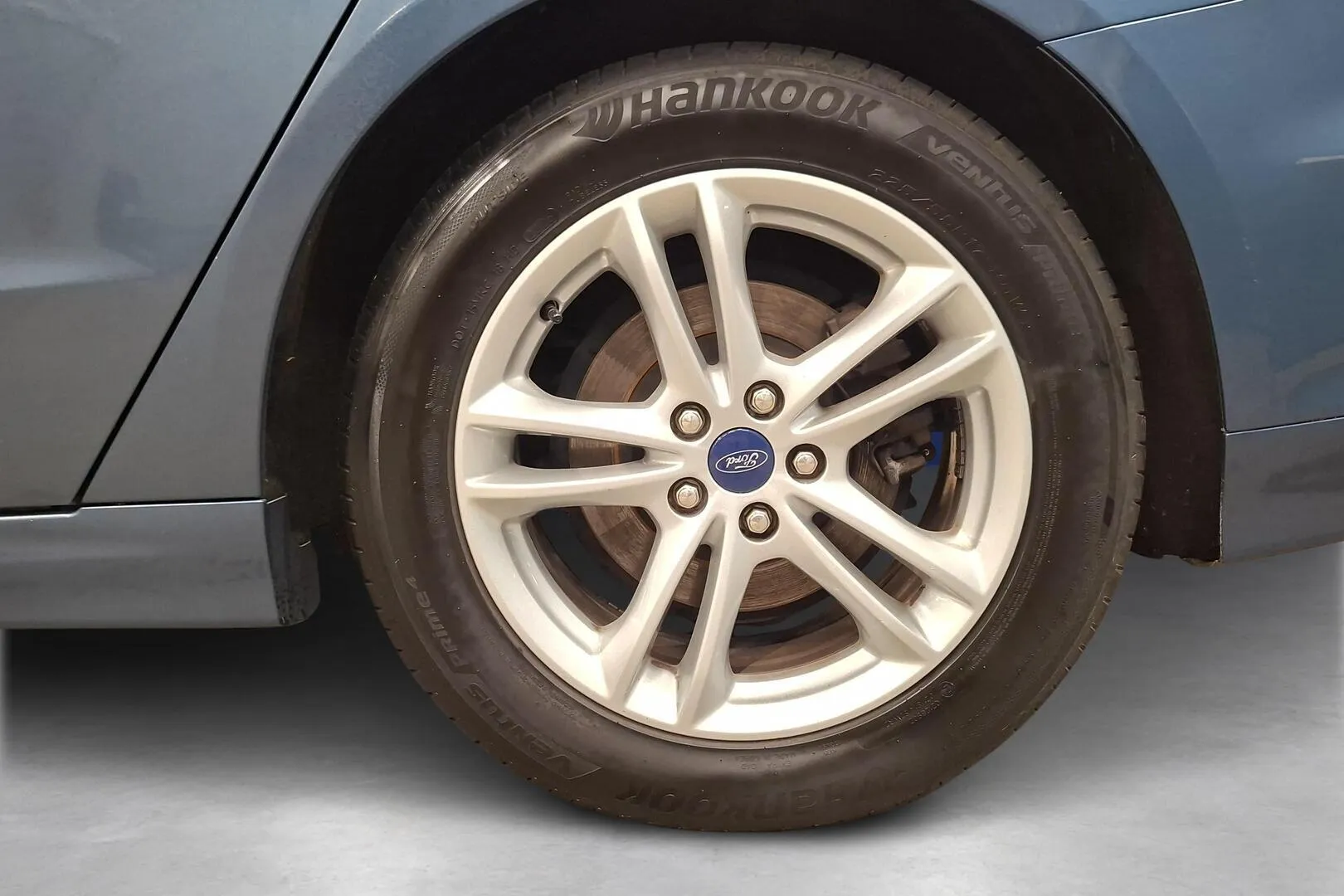 Ford Mondeo BXB-549 carousel image