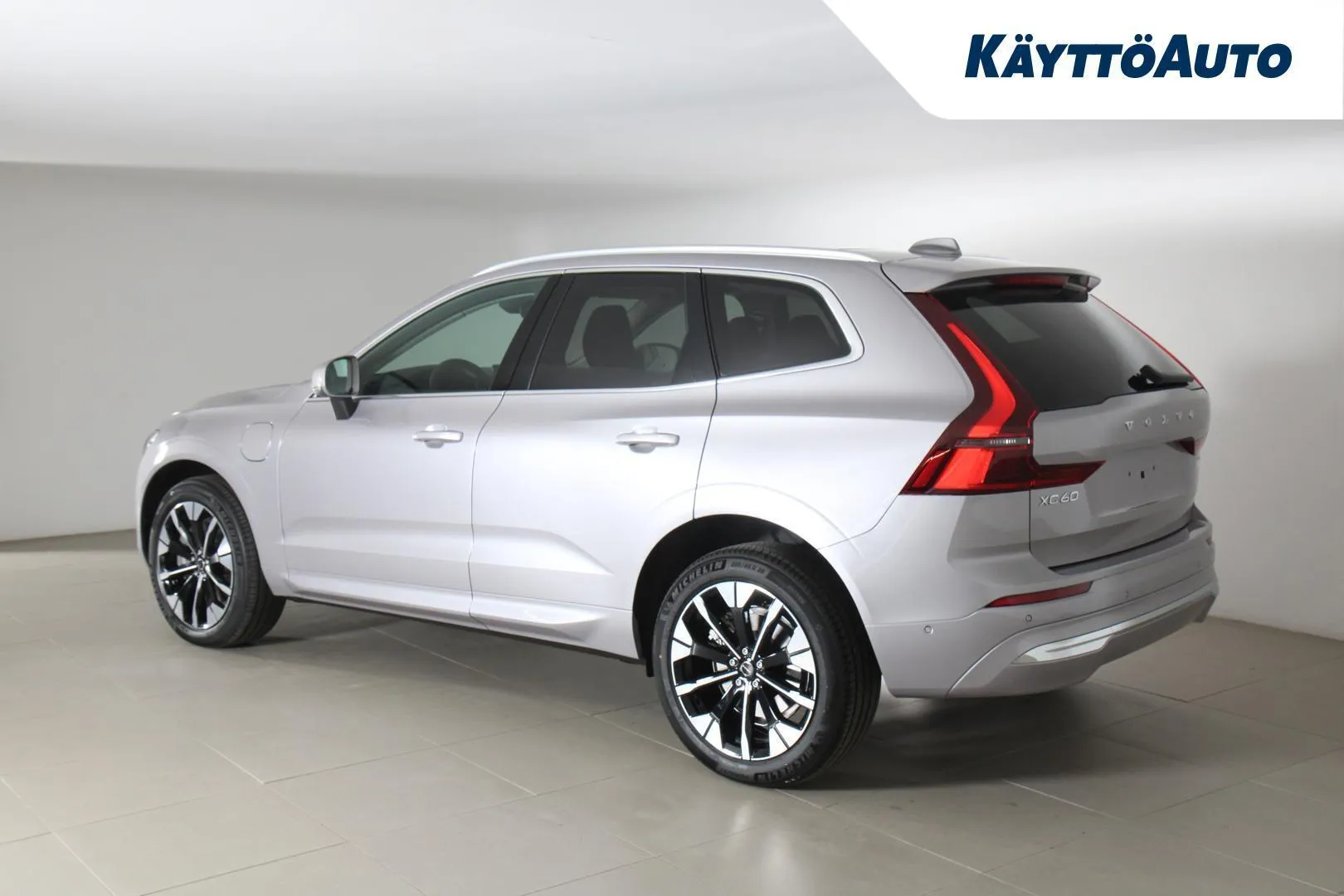 Volvo XC60 NOS-180 carousel image