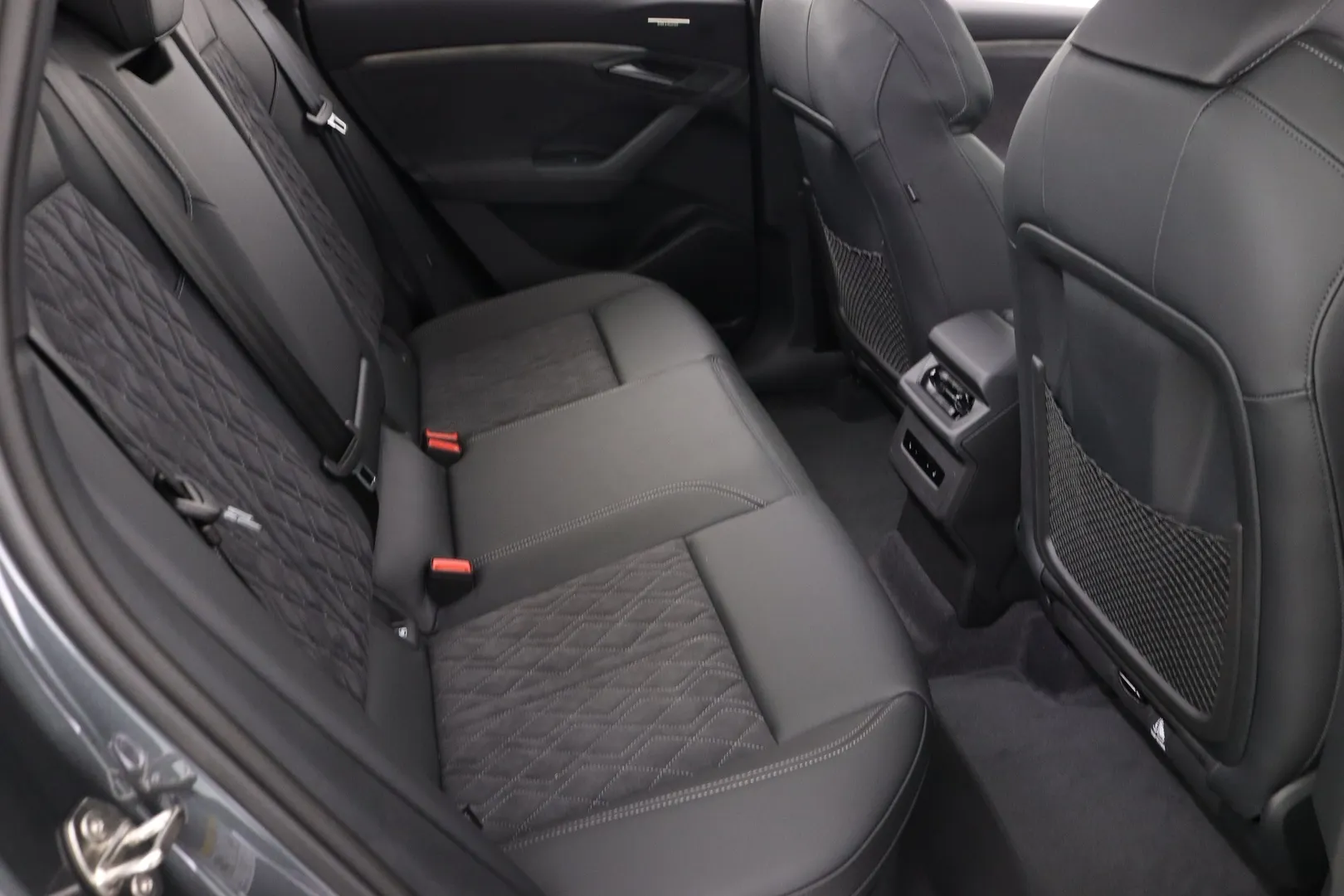Audi Q6 e-tron FTF-139 carousel image