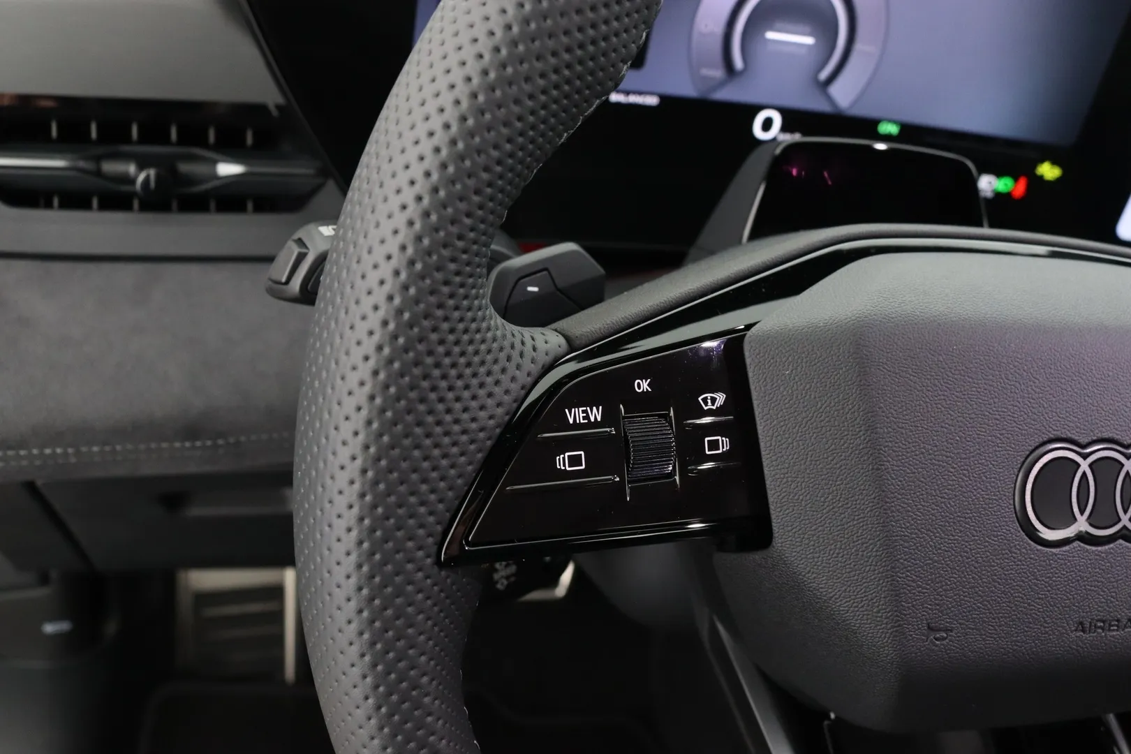 Audi Q6 e-tron FTF-139 carousel image