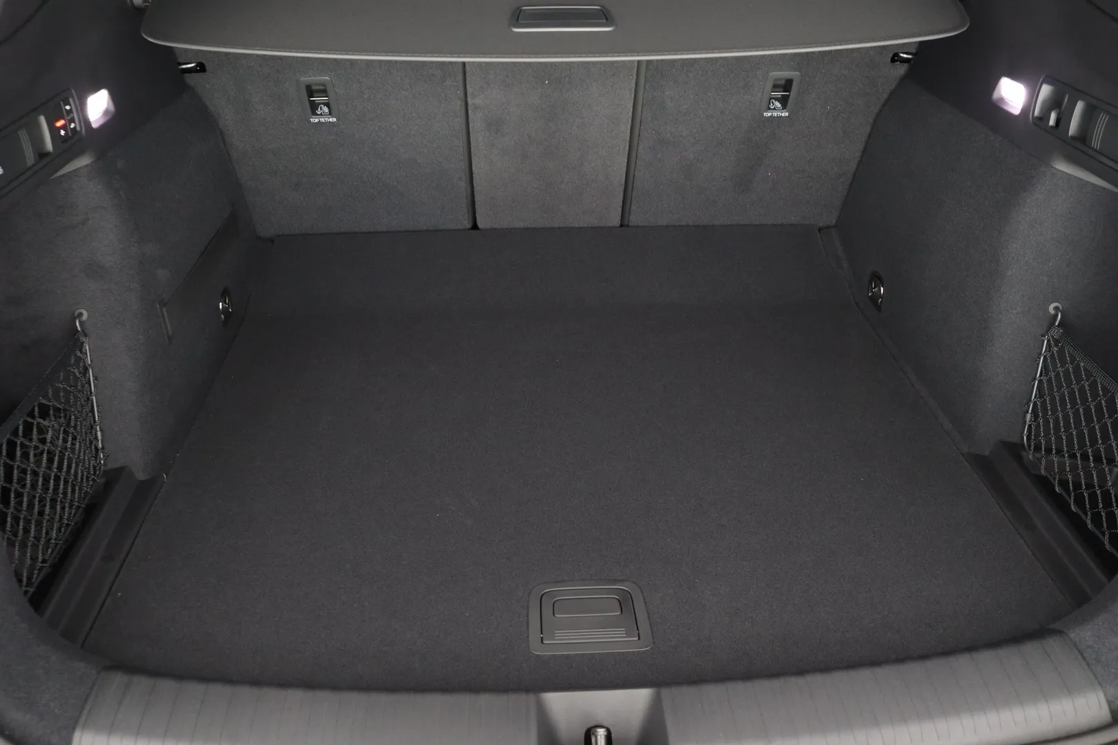 Audi Q6 e-tron FTF-139 carousel image