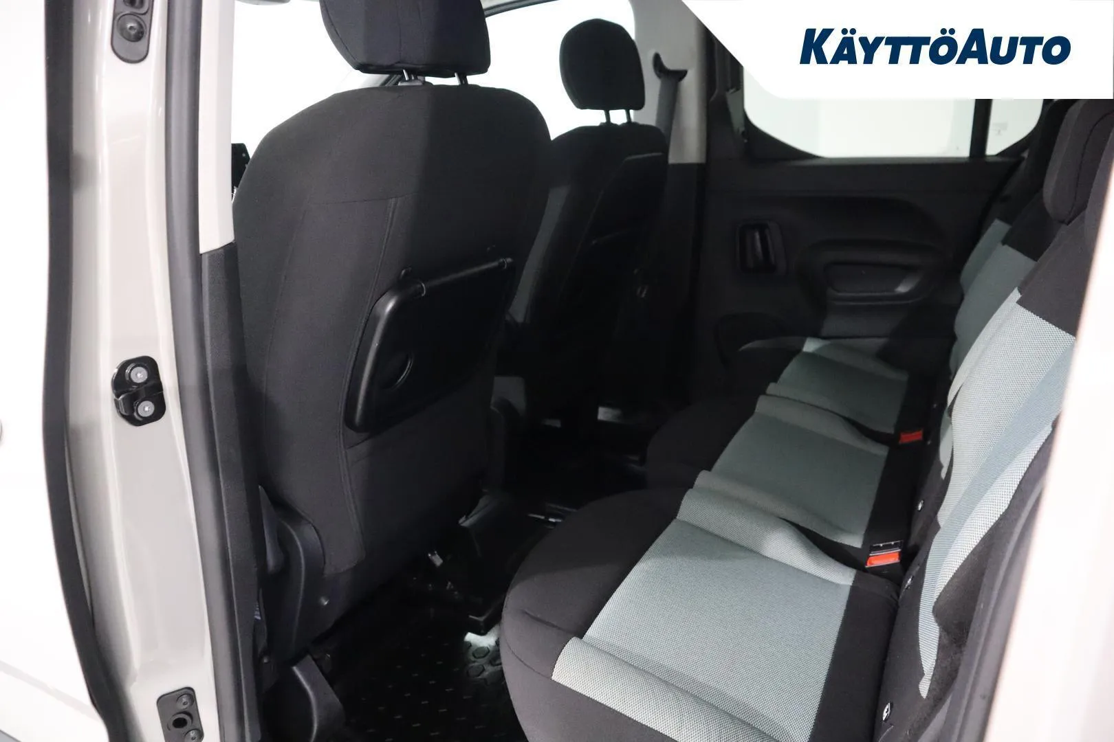 Citroen Berlingo JLC-979 carousel image