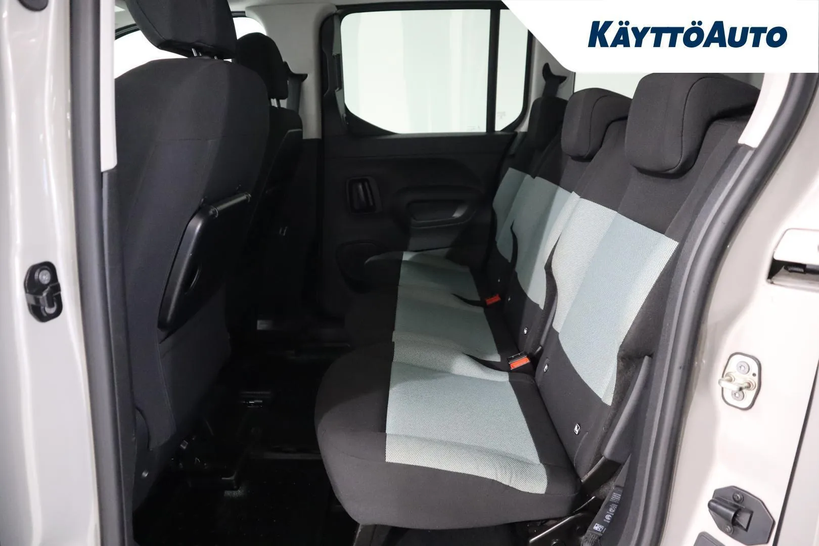 Citroen Berlingo JLC-979 carousel image
