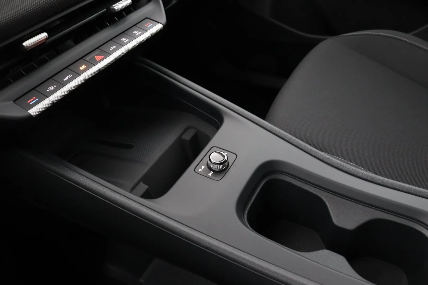 Volkswagen ID. Polo ITB-795 carousel image
