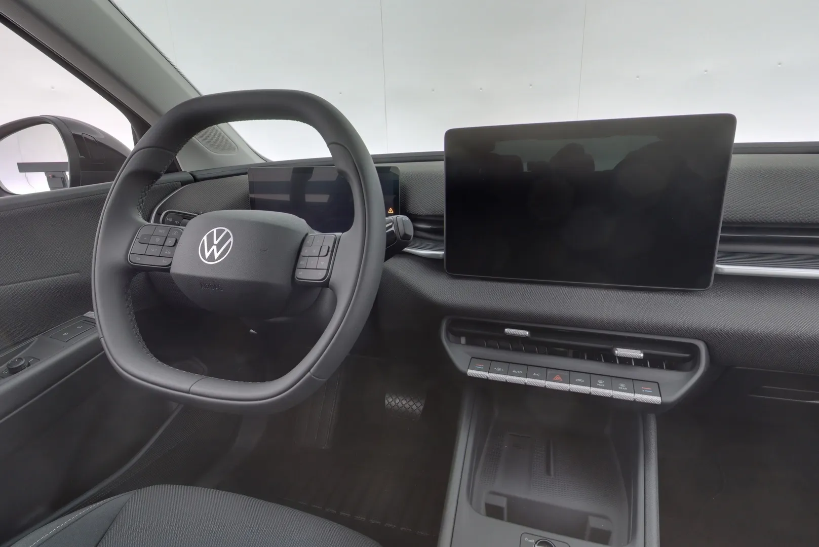 Volkswagen ID. Polo ITB-795 carousel image