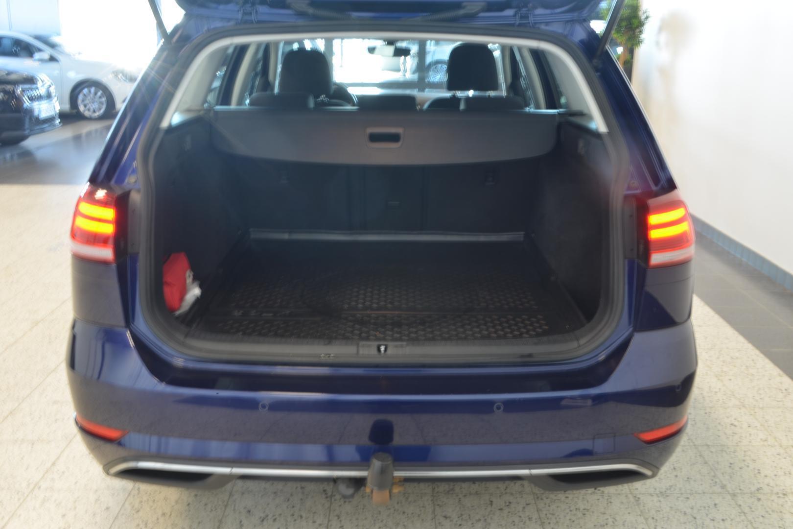 Volkswagen Golf 2018, kuva 5/16