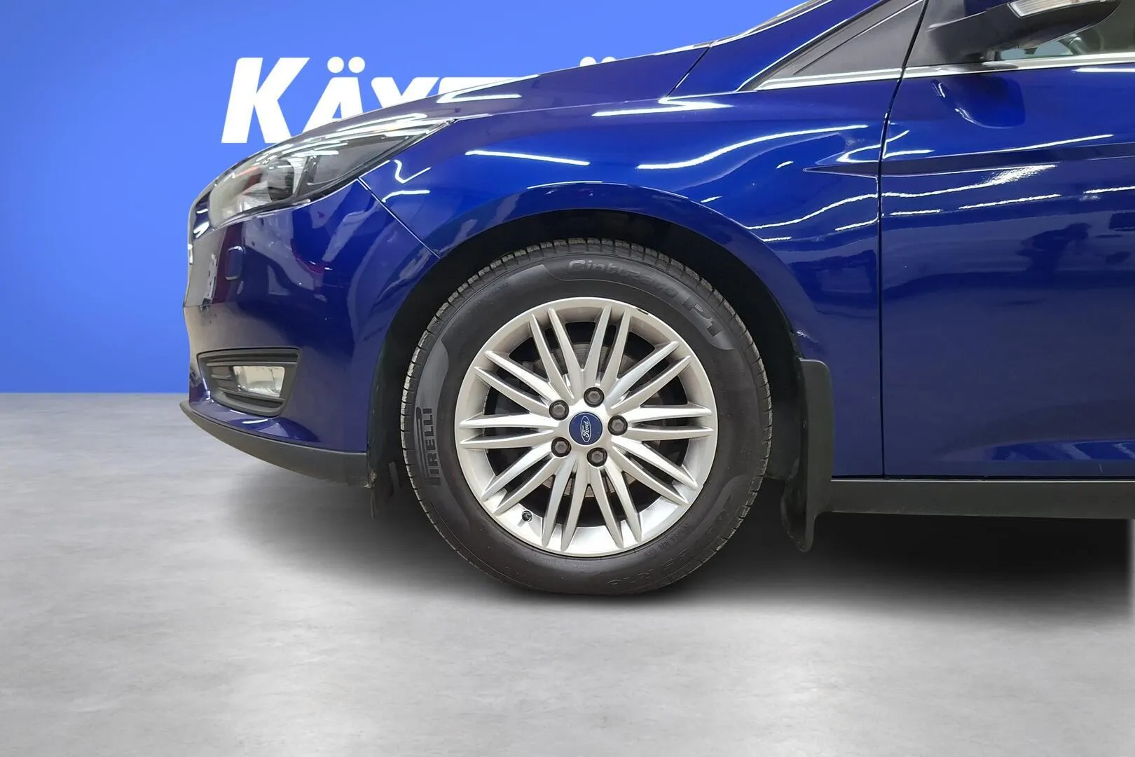 Ford Focus FMX-654 carousel image