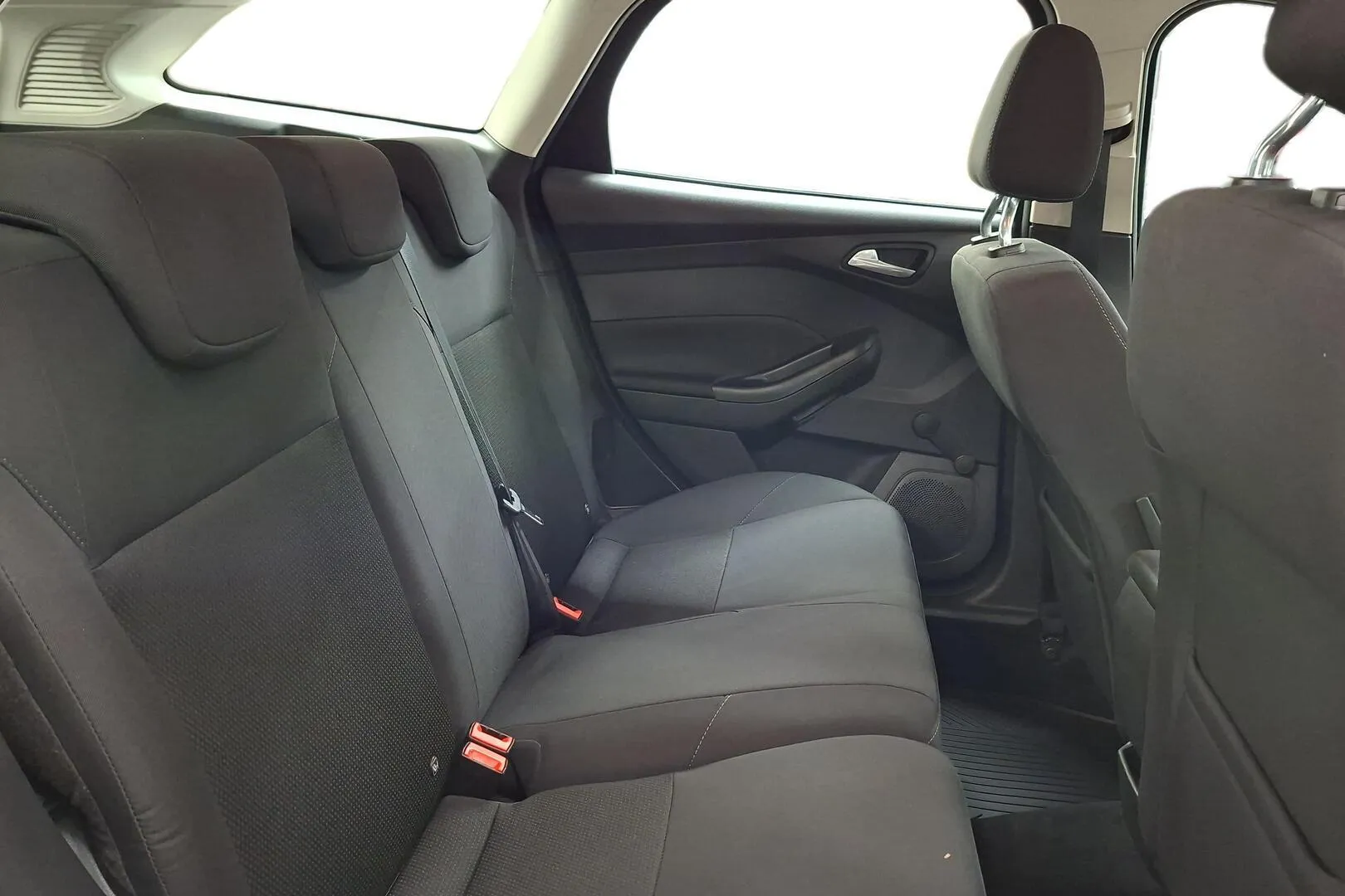 Ford Focus FMX-654 carousel image