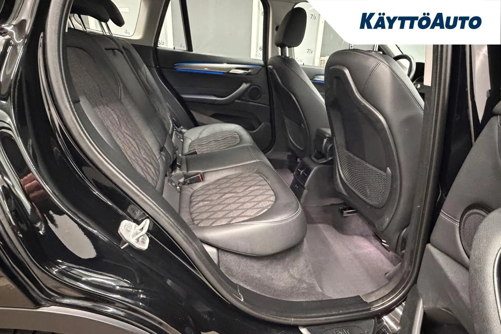 BMW X1 NNN-273 carousel image