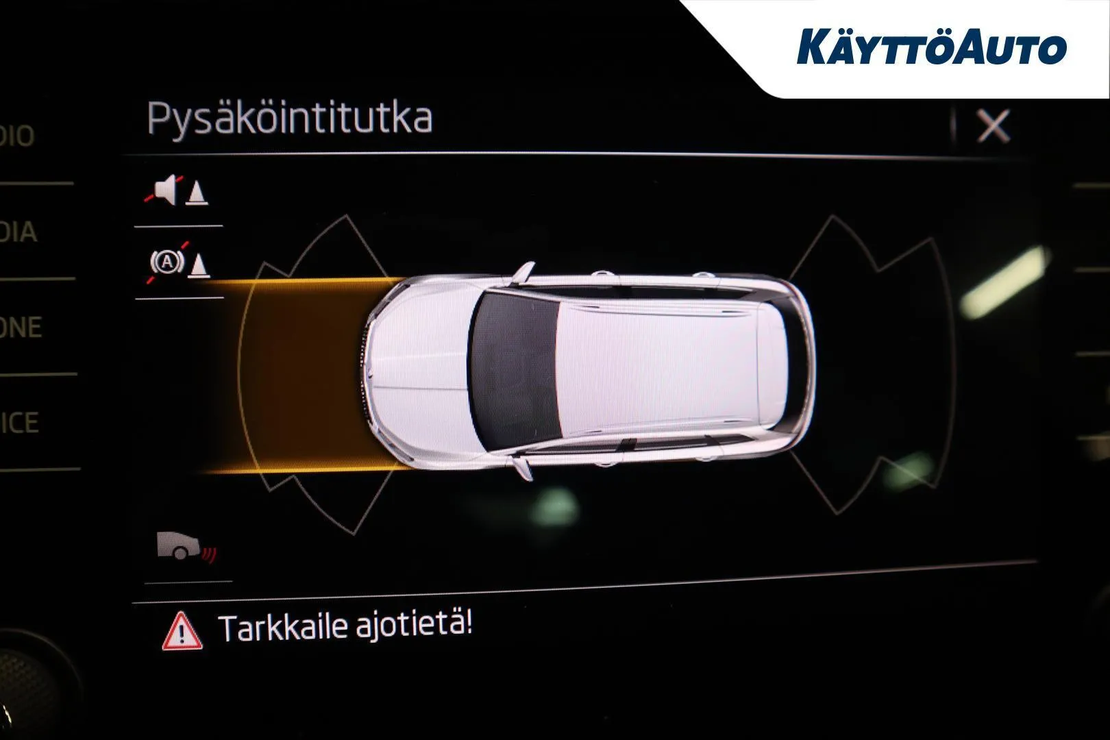Skoda Karoq FRJ-283 carousel image