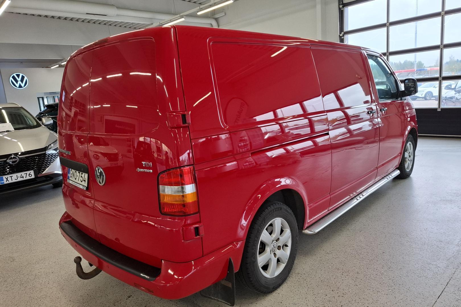 Volkswagen Transporter 2009, photo 4/10