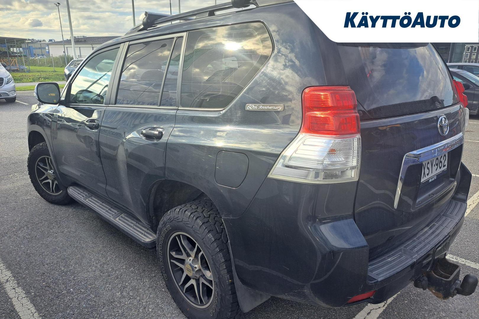 Toyota Land Cruiser 2011, kuva 4/6
