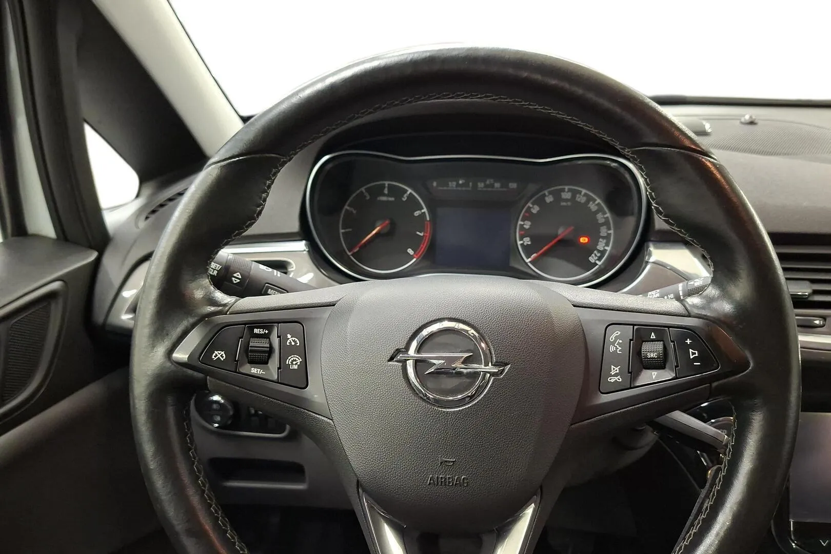 Opel Corsa ENU-480 carousel image