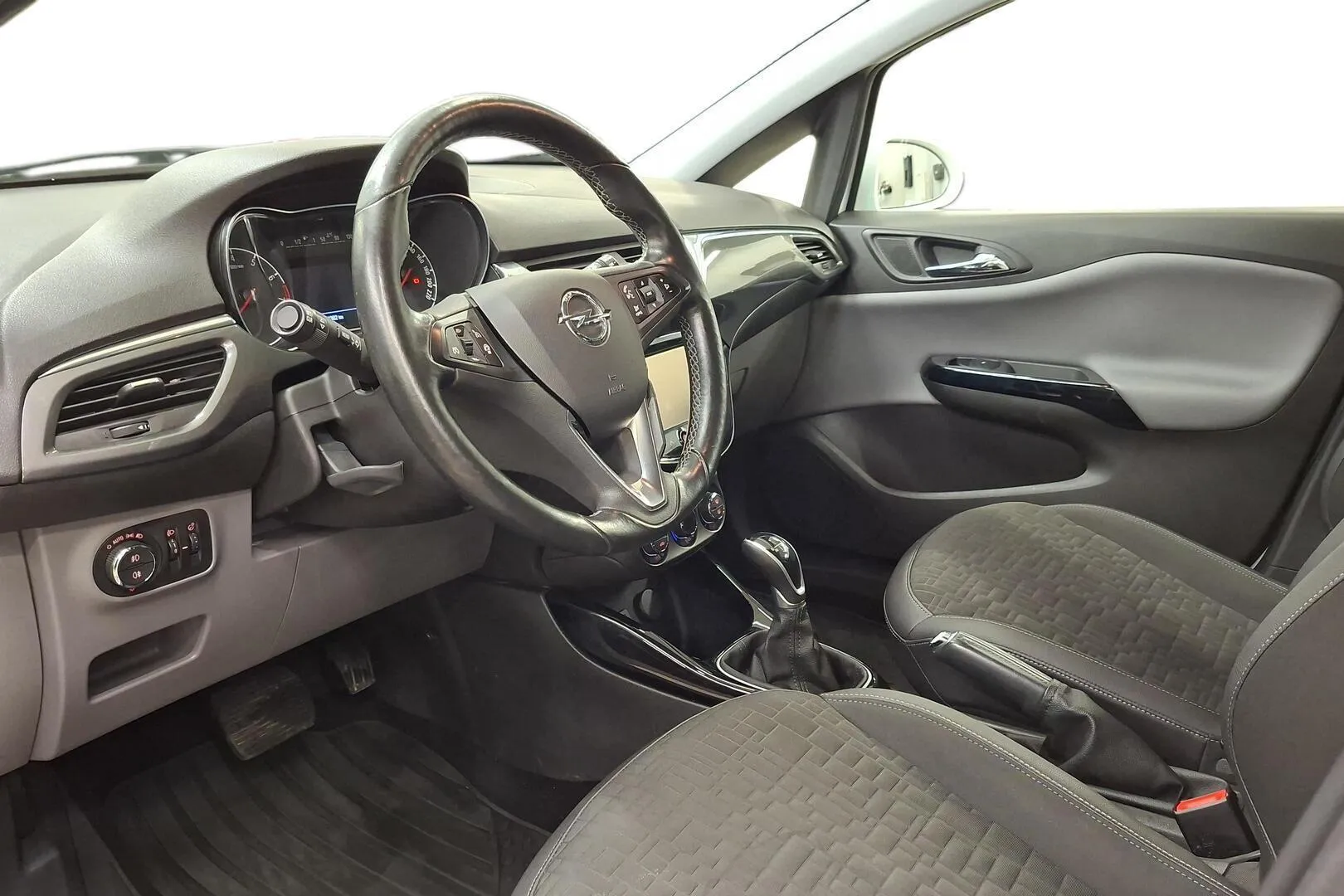 Opel Corsa ENU-480 carousel image