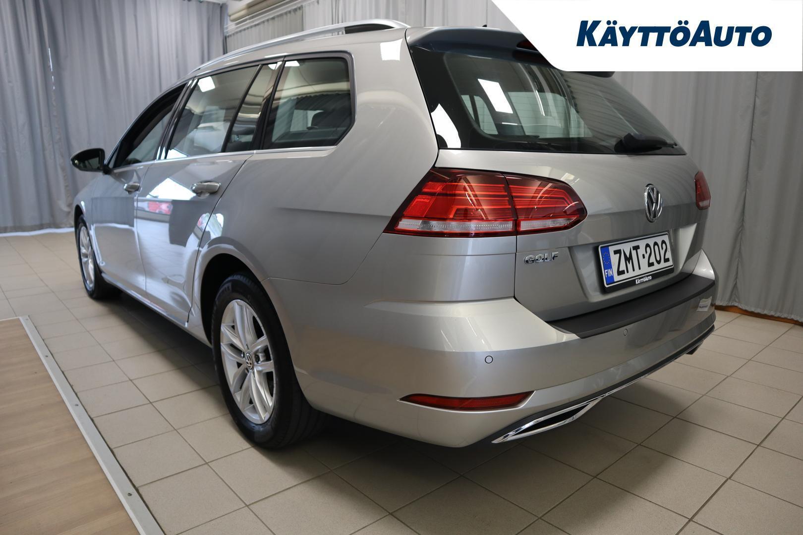 Volkswagen Golf 2019, kuva 3/15