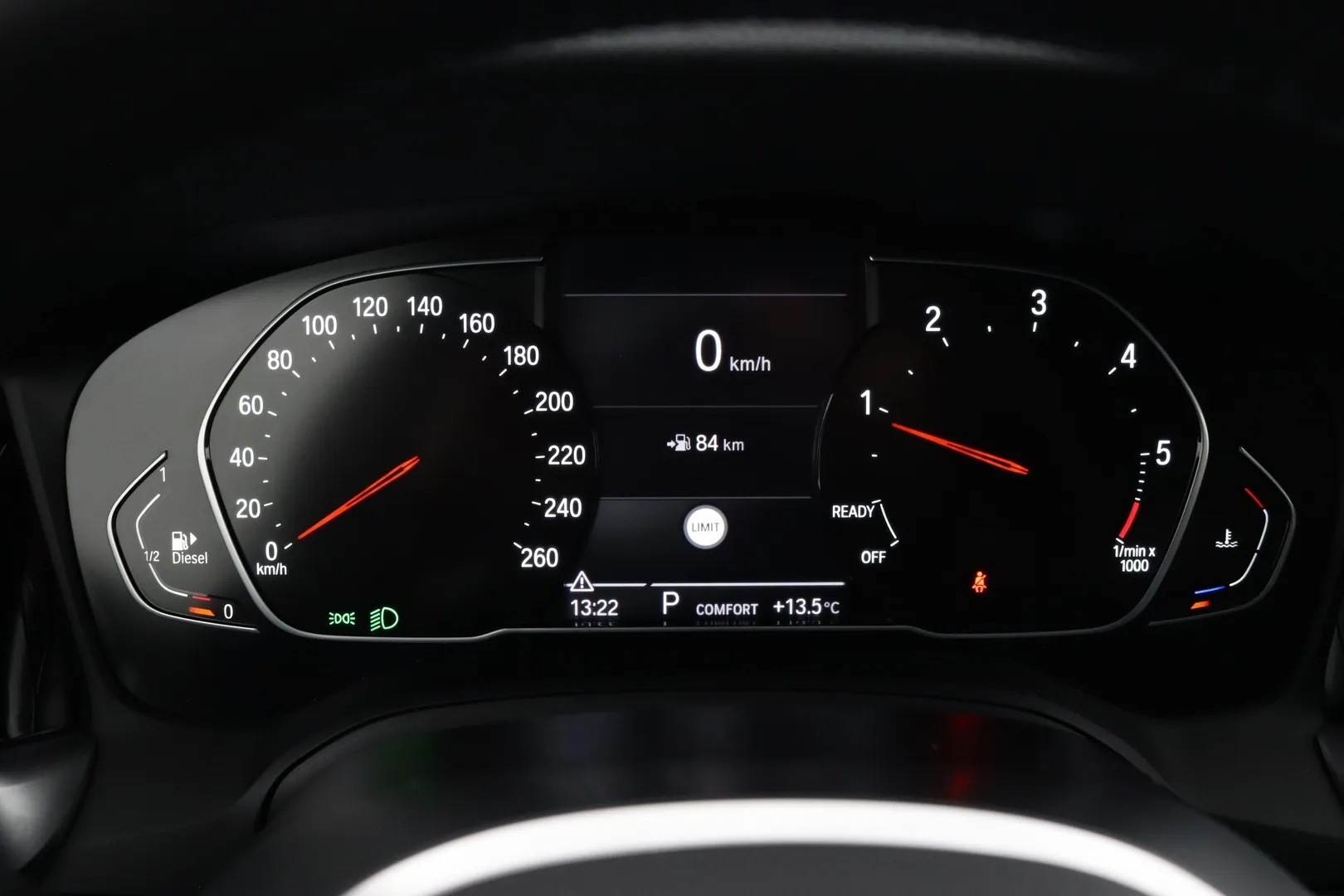 BMW 320 NMK-634 carousel image