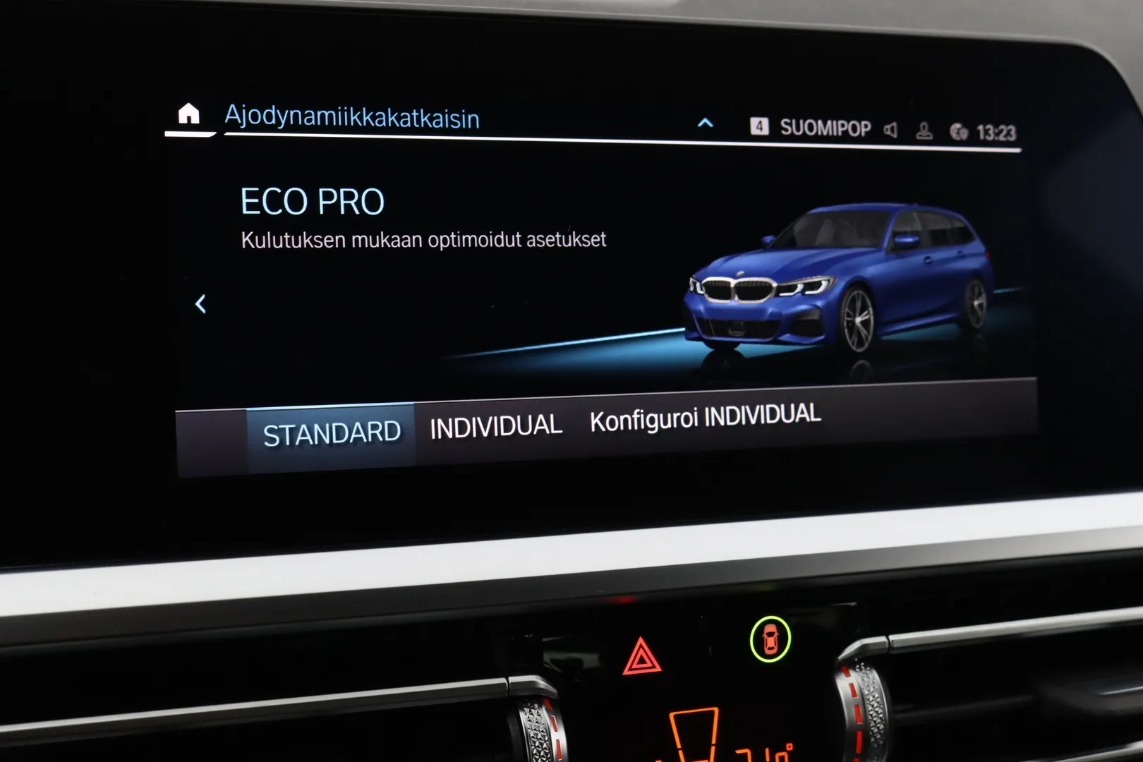 BMW 320 NMK-634 carousel image