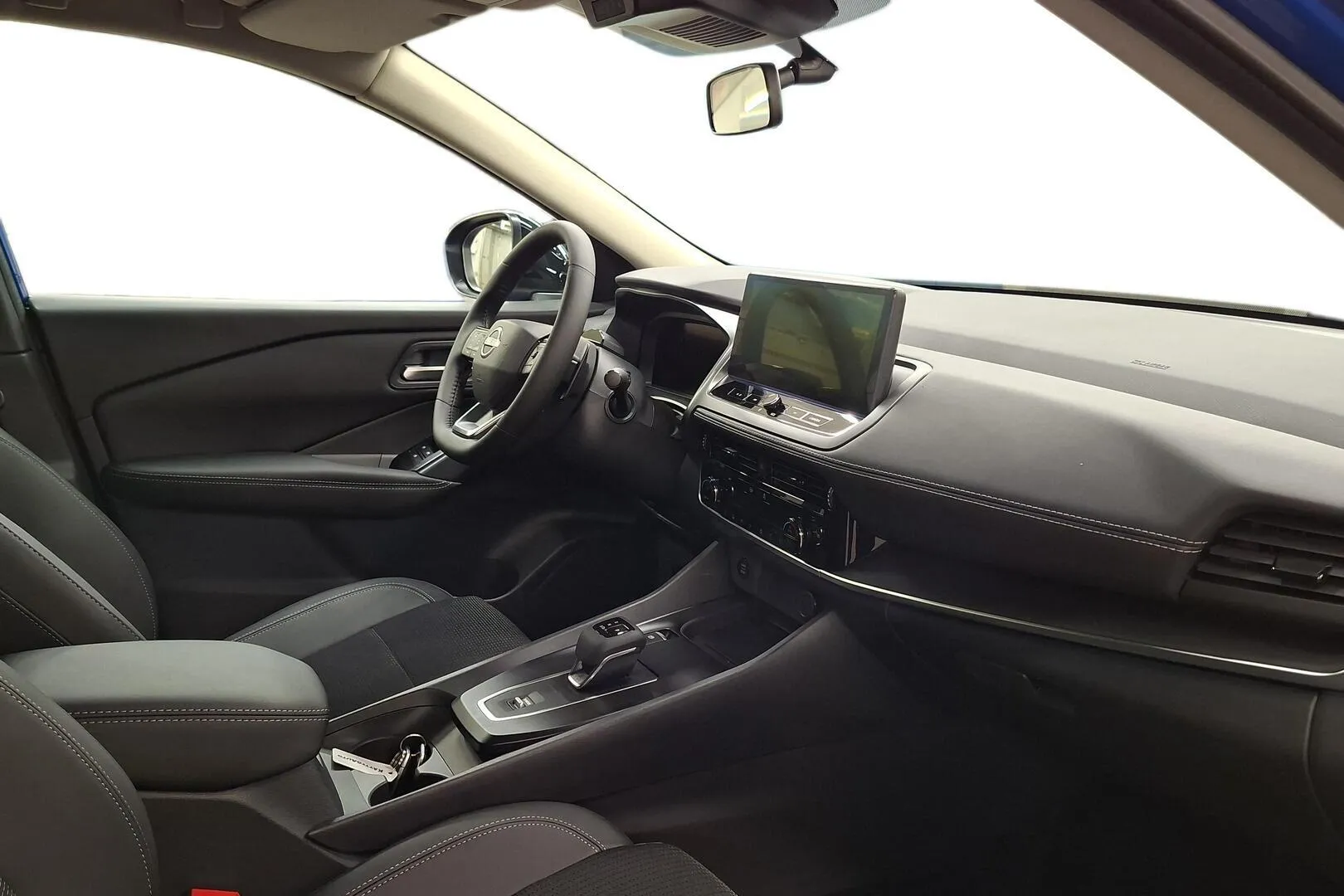 Nissan Qashqai SZS-160 carousel image