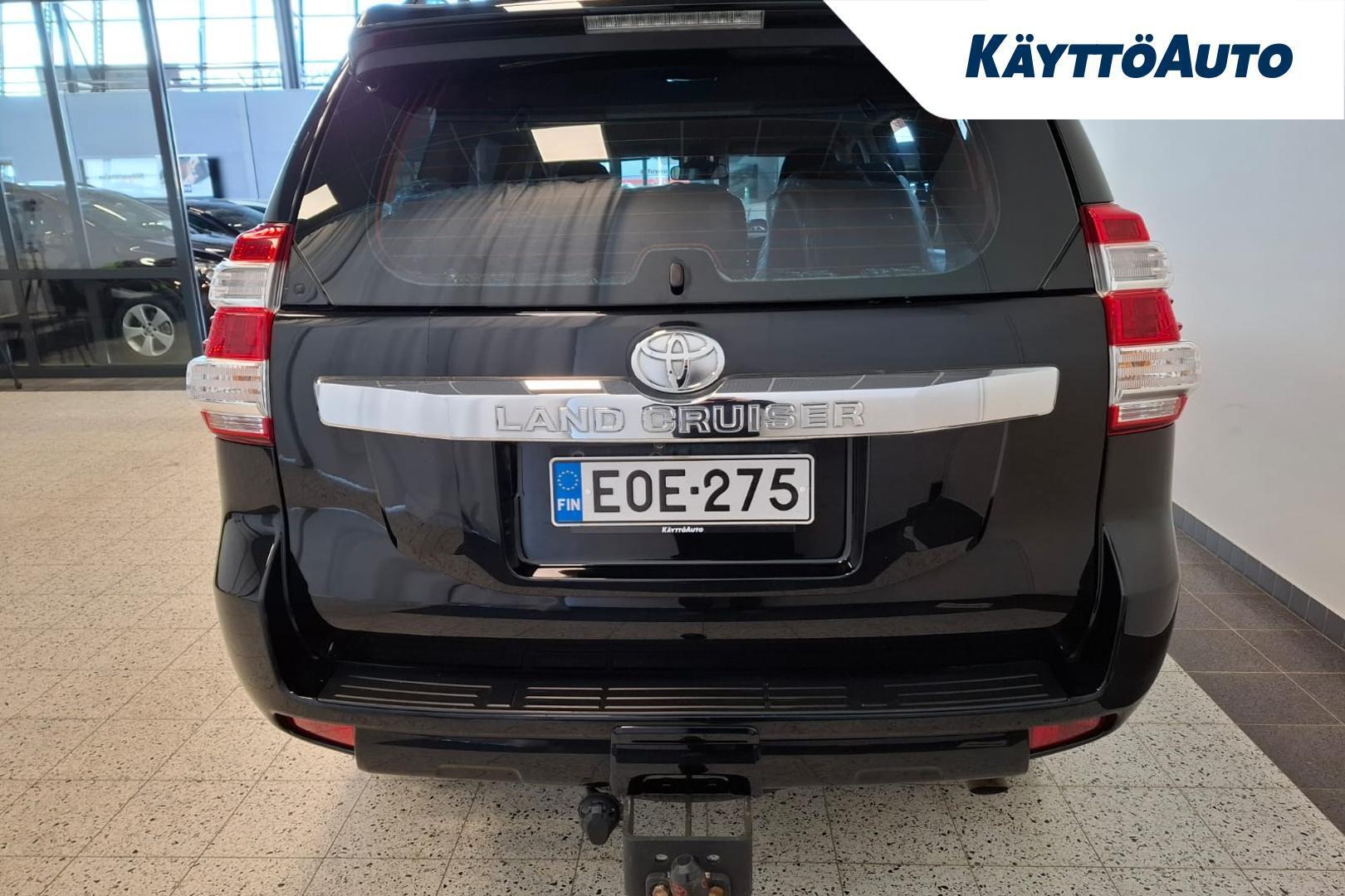 Toyota Land Cruiser 2017, kuva 5/24