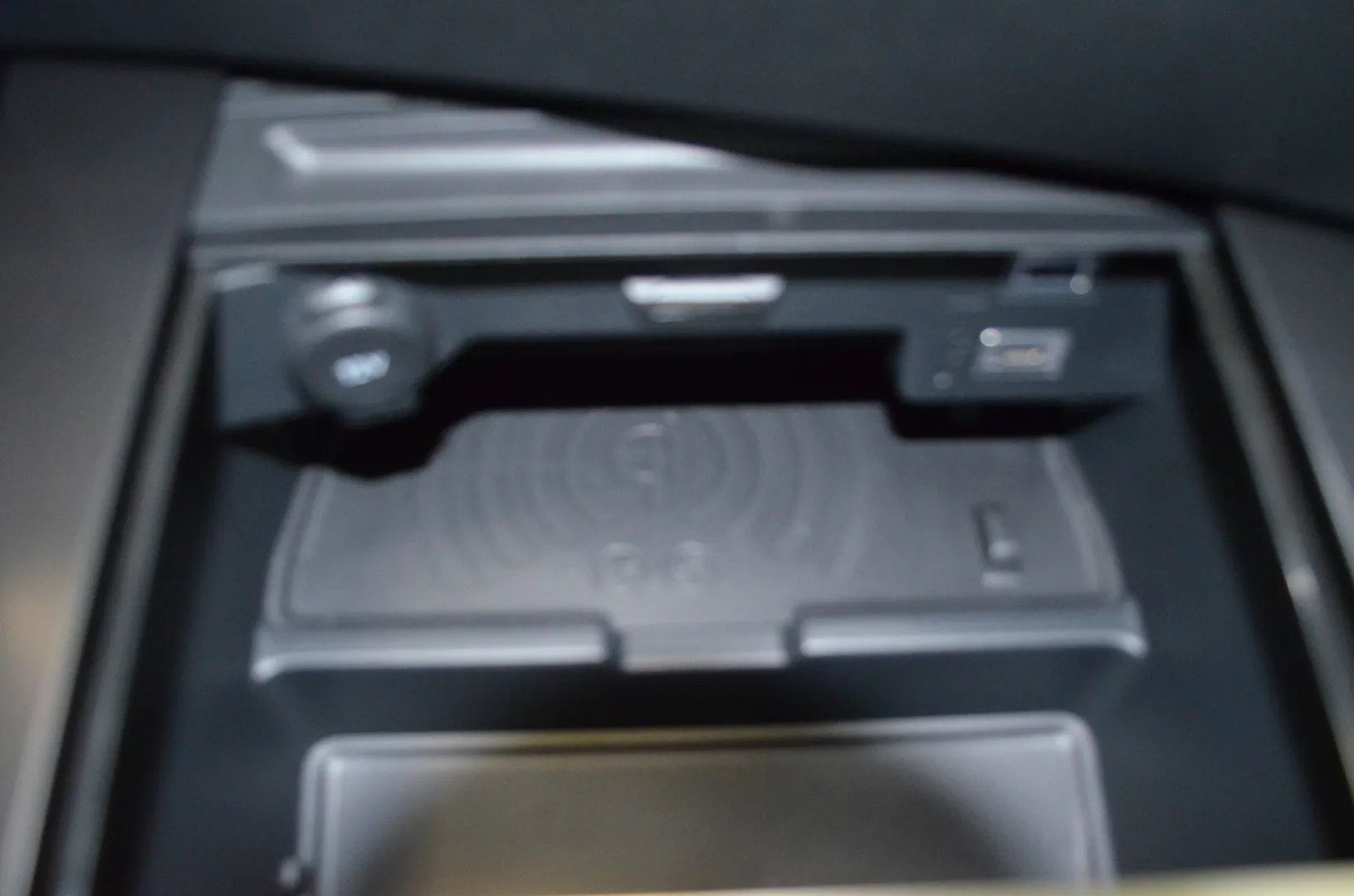 Opel Astra YMT-364 carousel image