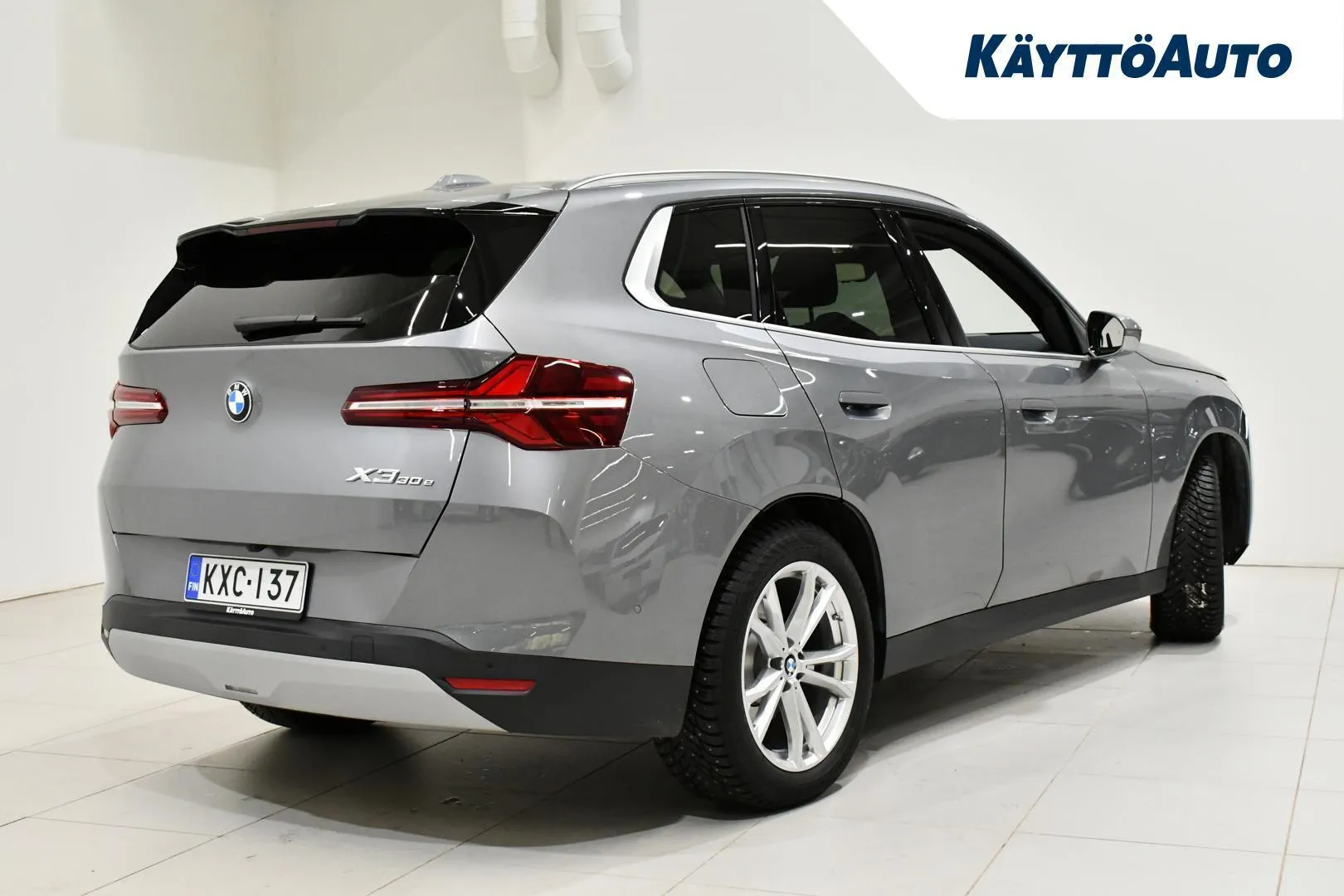 BMW X3 KXC-137 carousel image