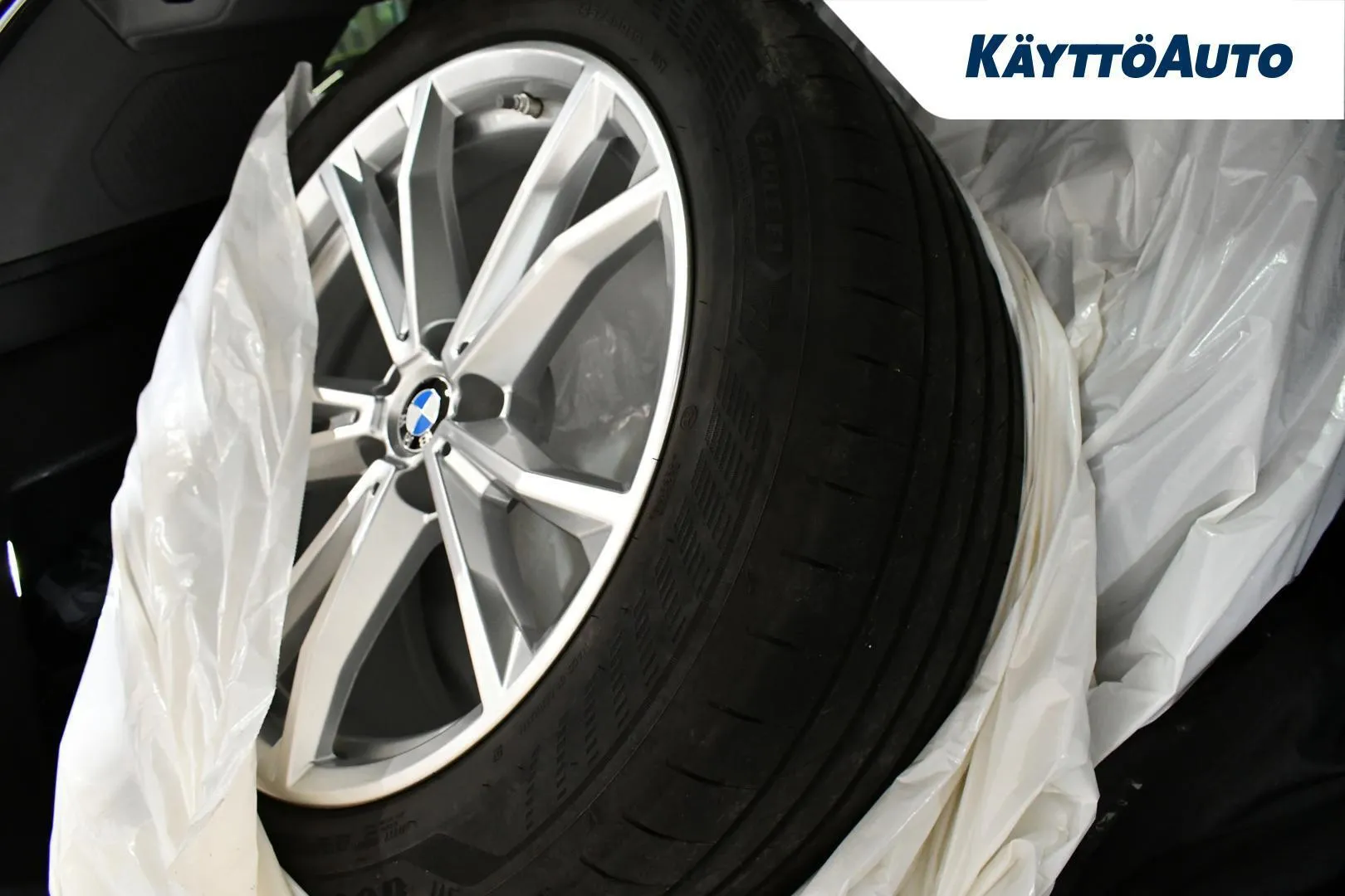 BMW X3 KXC-137 carousel image