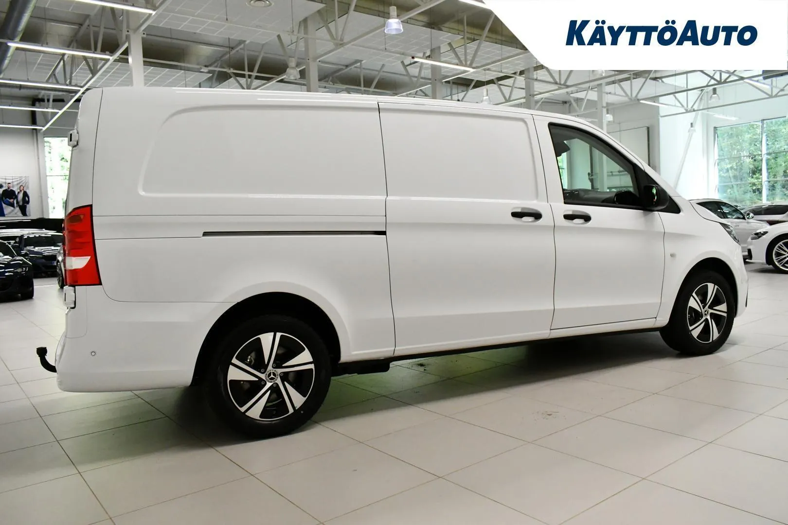 Mercedes-Benz Vito SRP-382 carousel image