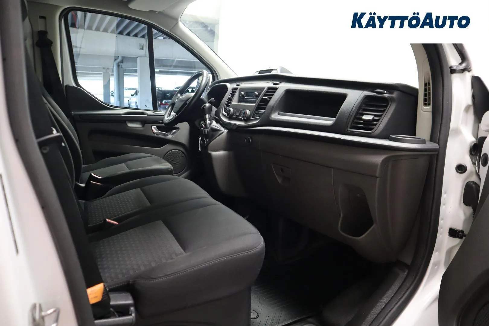 Ford Transit Custom RUO-385 carousel image