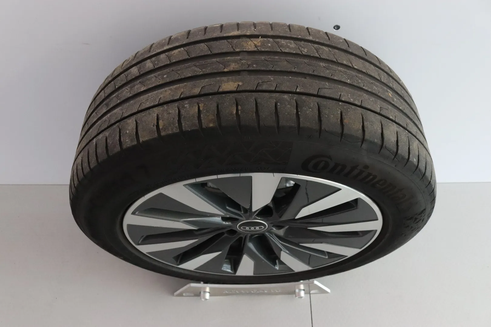 Audi A6 MYY-788 carousel image