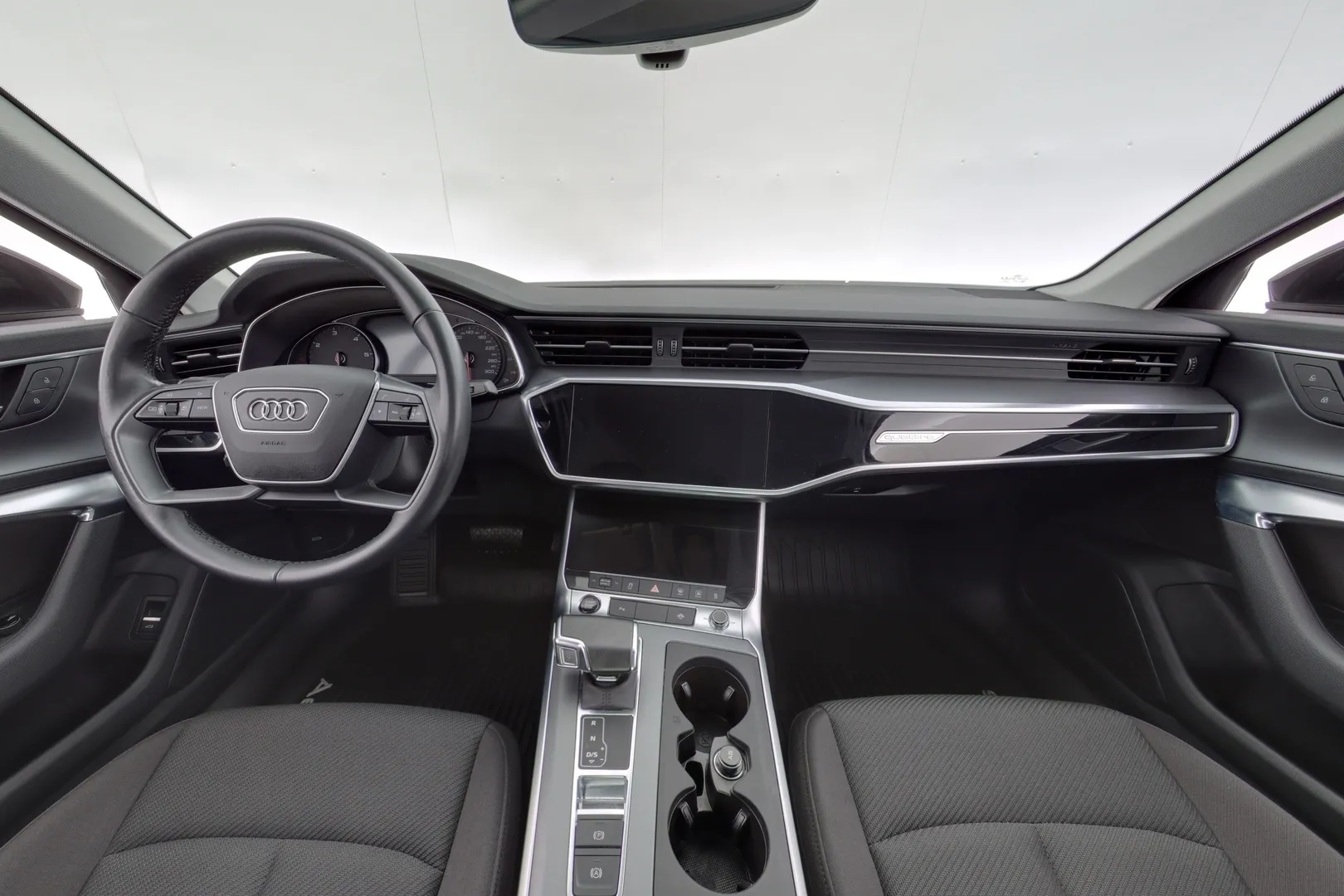 Audi A6 MYY-788 carousel image