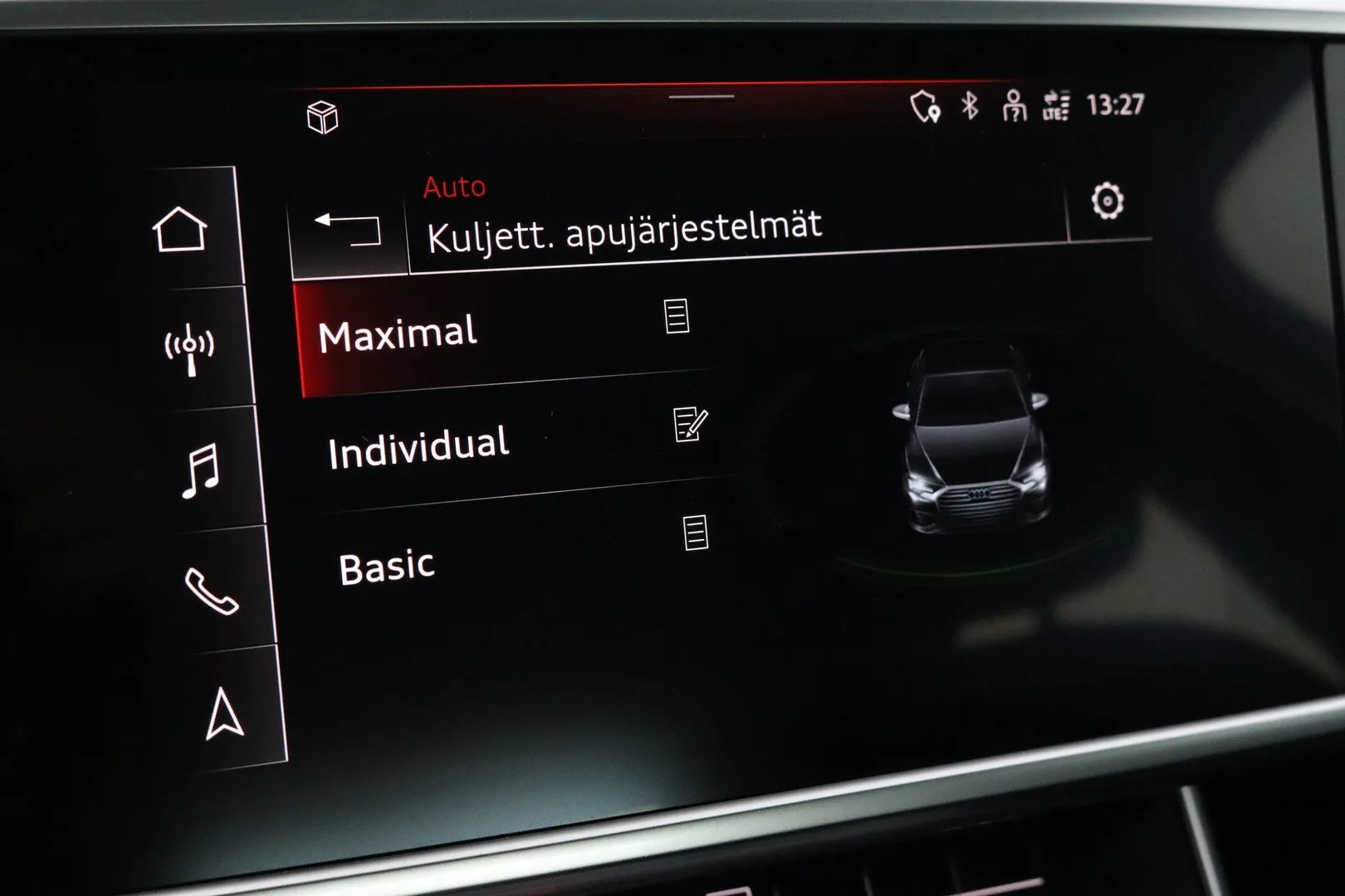 Audi A6 MYY-788 carousel image