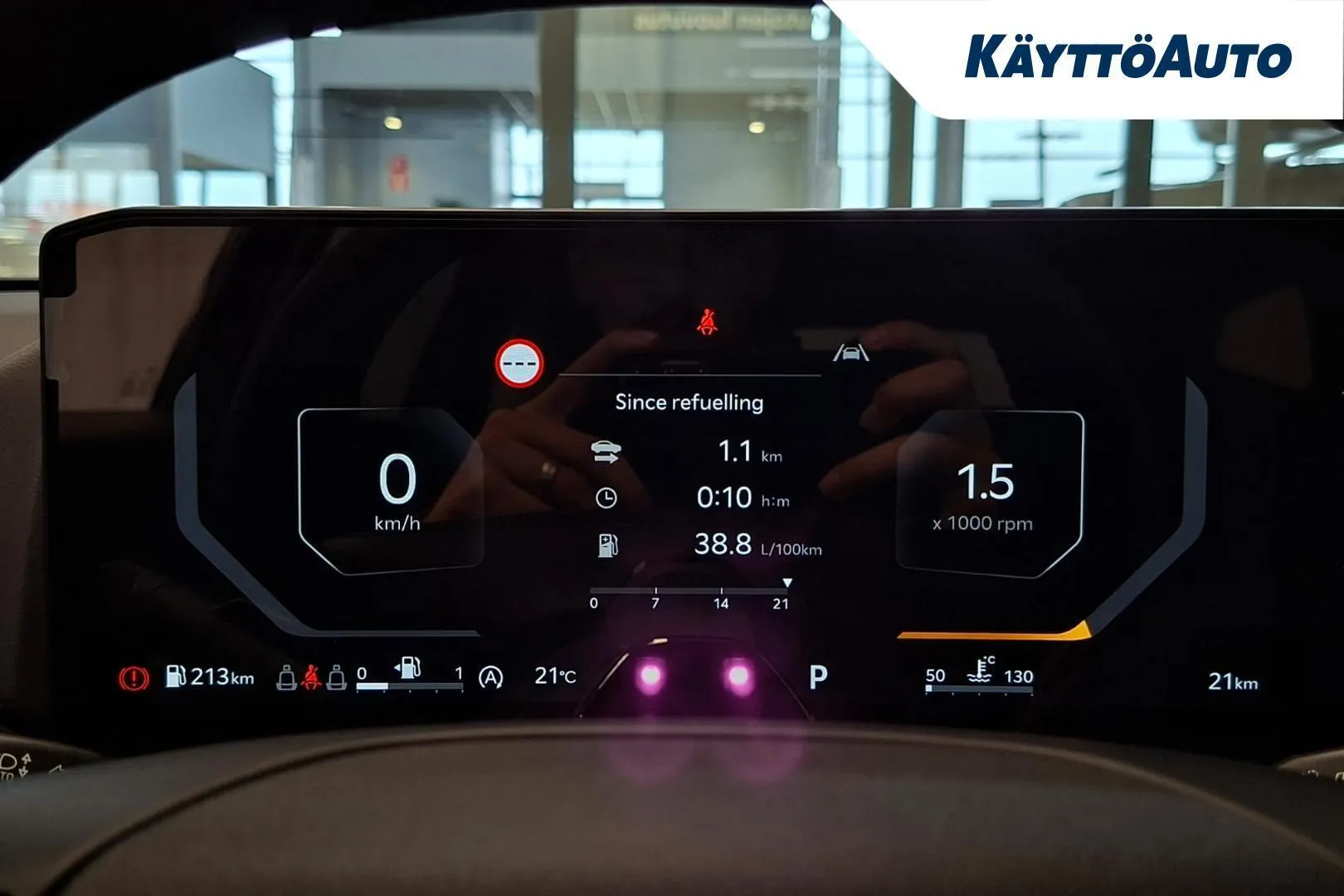 Kia K4 LTV-452 carousel image