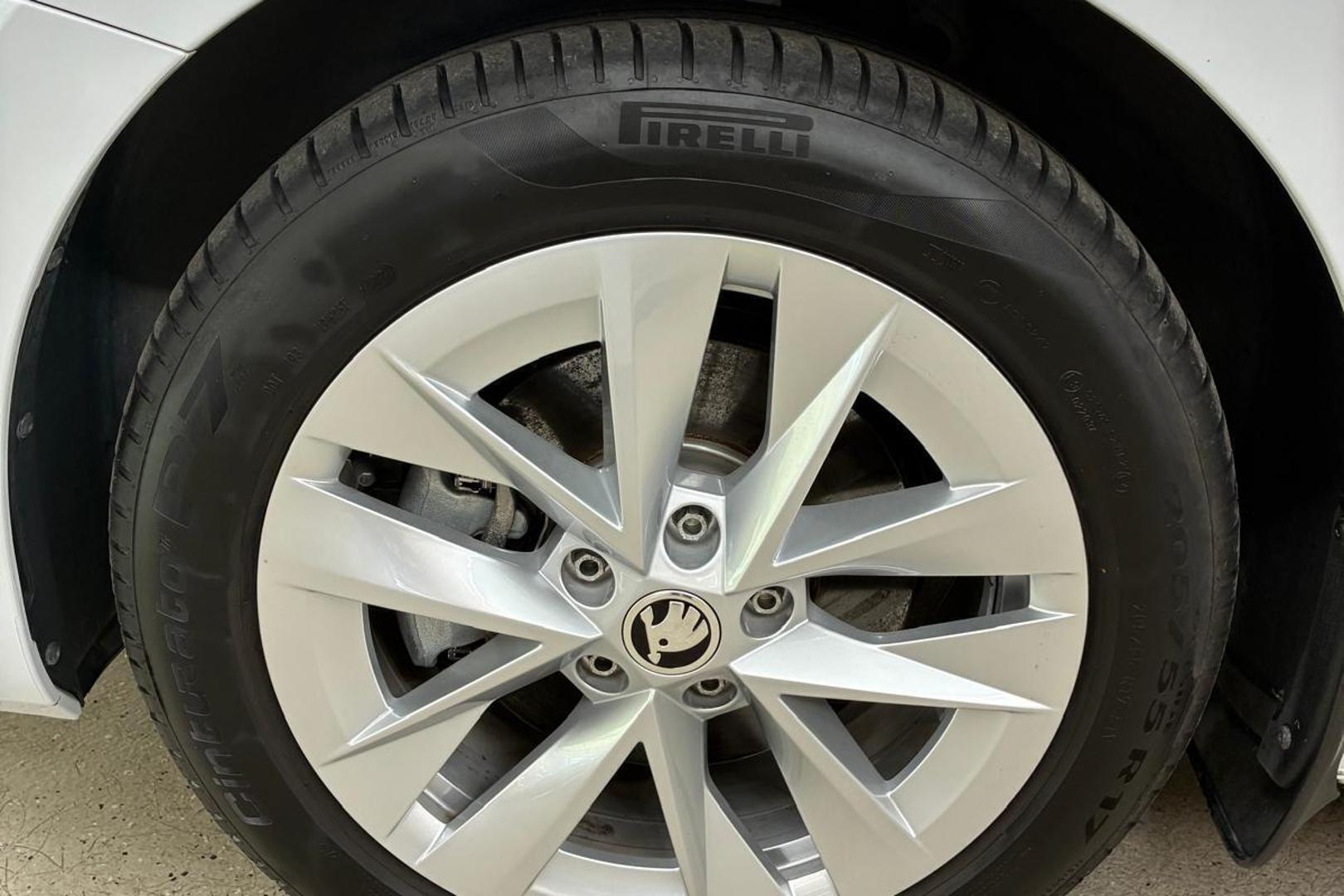 Skoda Octavia 2023, bild 7/22