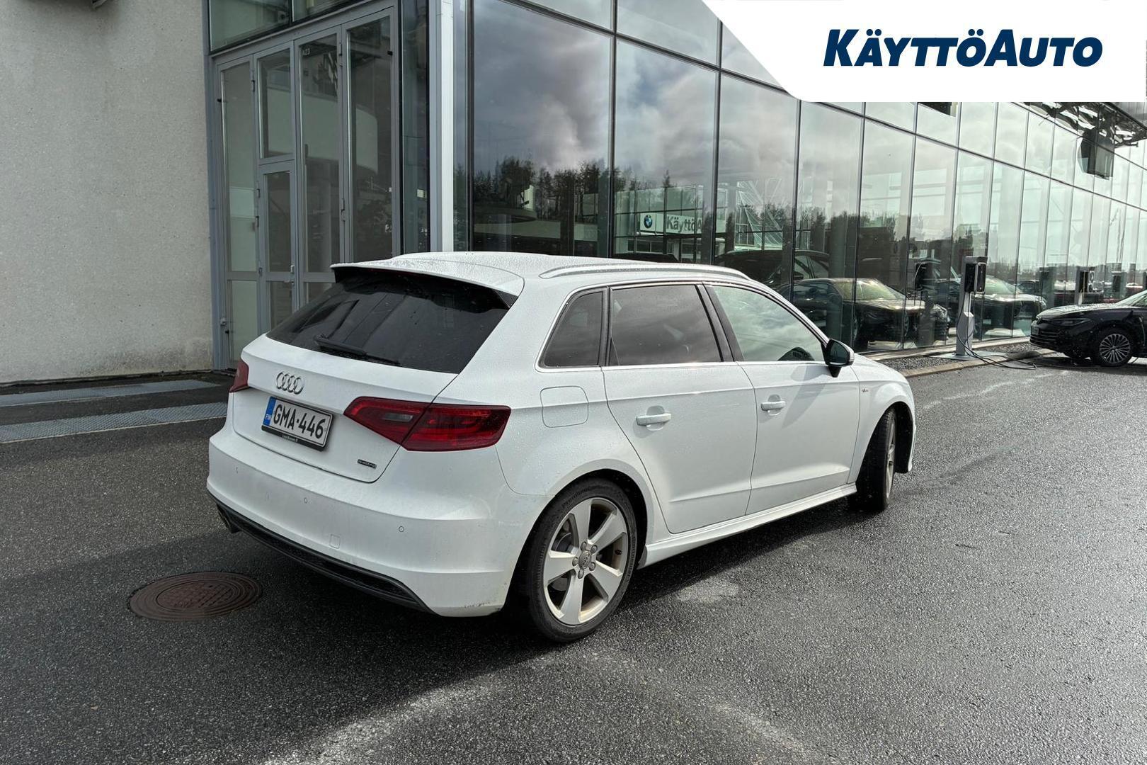 Audi A3 2016, photo 3/6