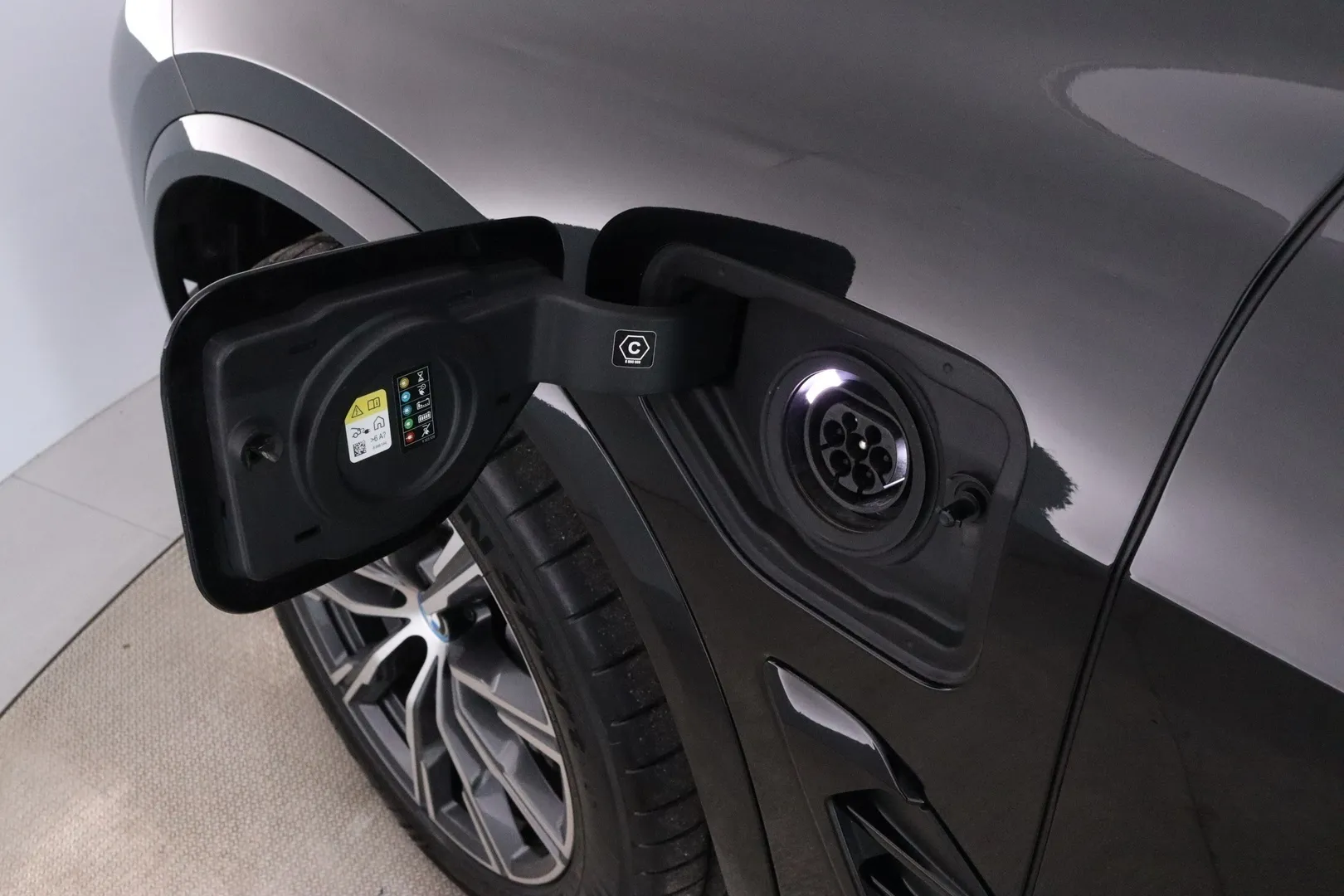BMW X5 ZPA-769 carousel image