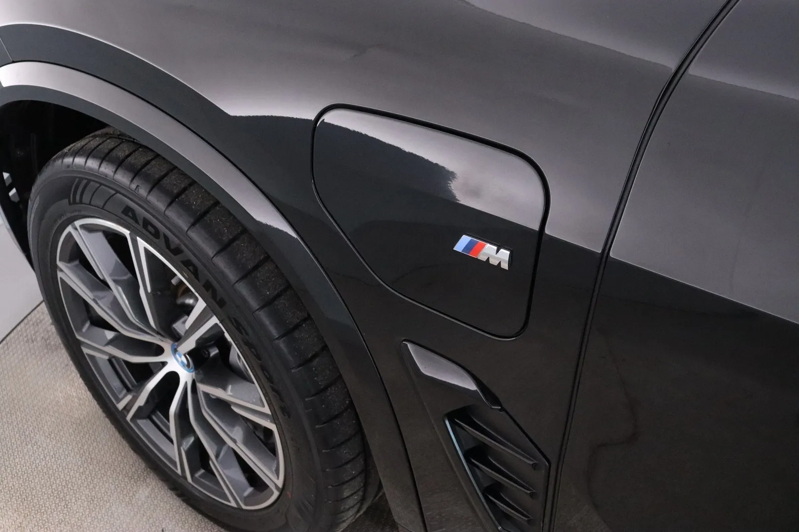 BMW X5 ZPA-769 carousel image