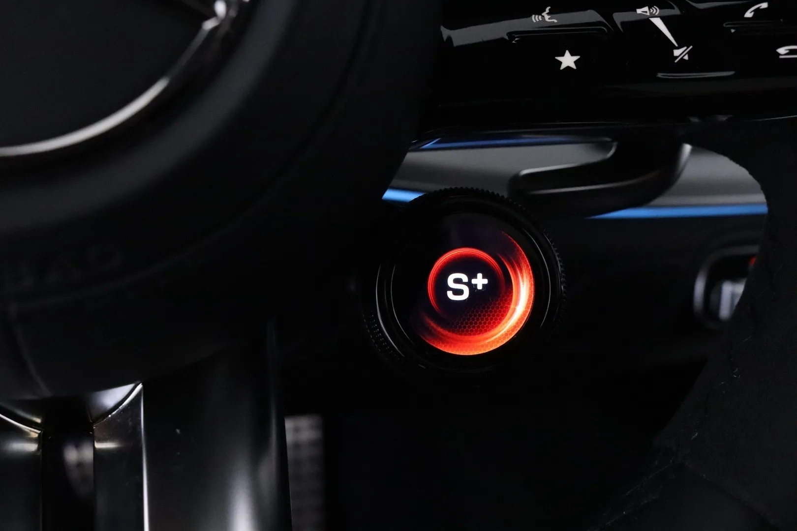 Mercedes-Benz GLE GRK-234 carousel image