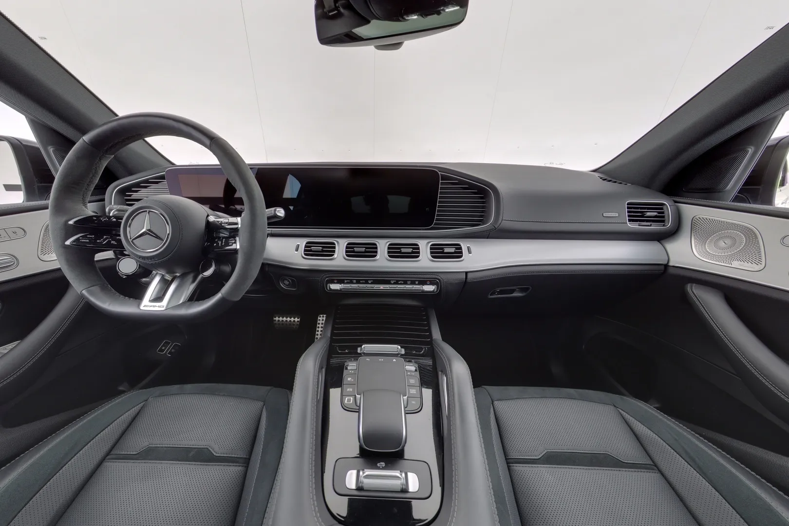 Mercedes-Benz GLE GRK-234 carousel image