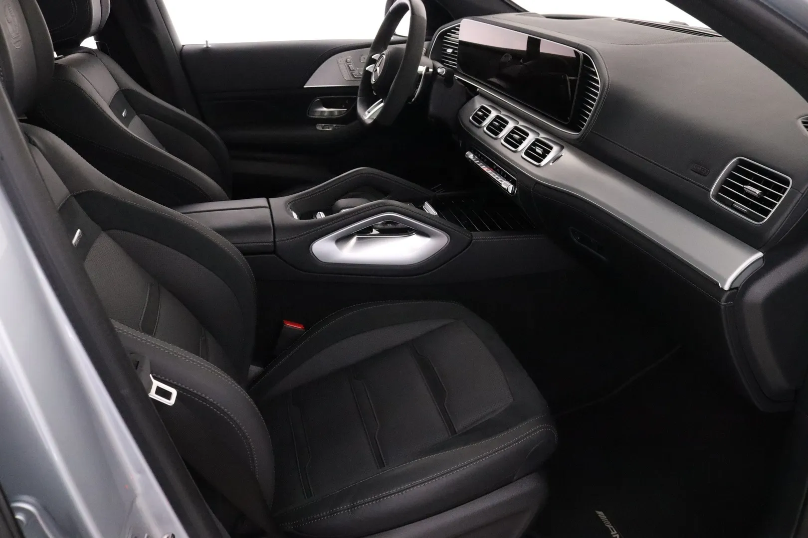 Mercedes-Benz GLE GRK-234 carousel image