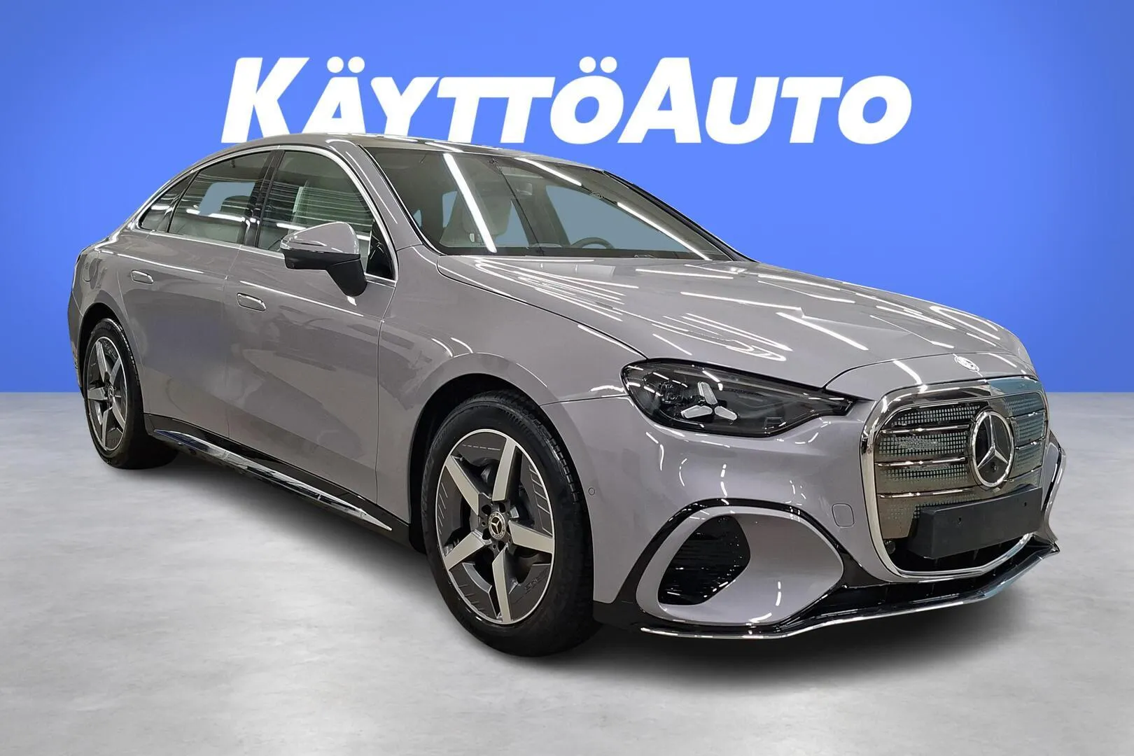 Mercedes-Benz C LTV-515 carousel image