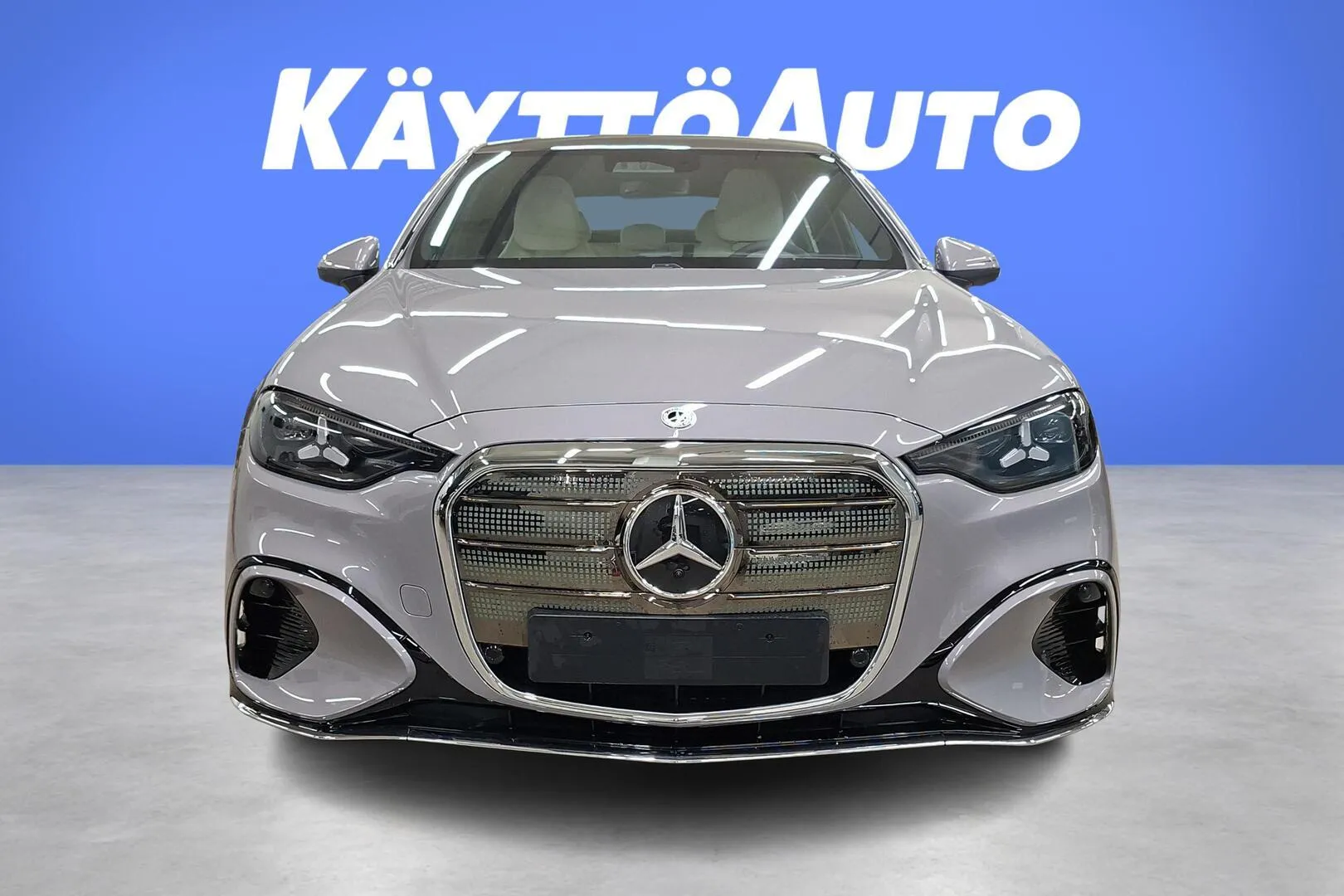 Mercedes-Benz C LTV-515 carousel image