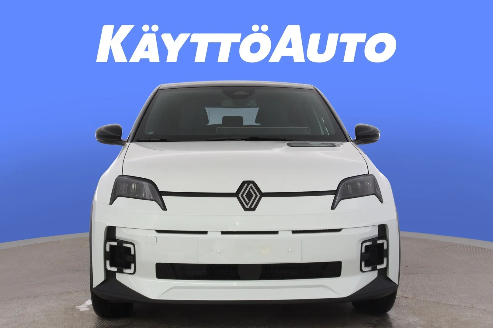 Renault 5 SZJ-612 carousel image