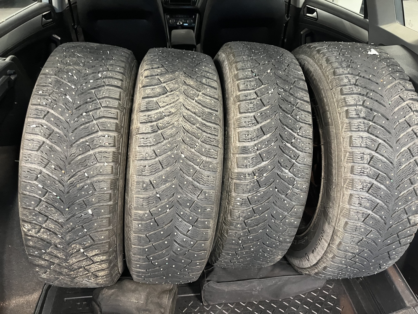 Volkswagen Tiguan 2017, photo 7/13
