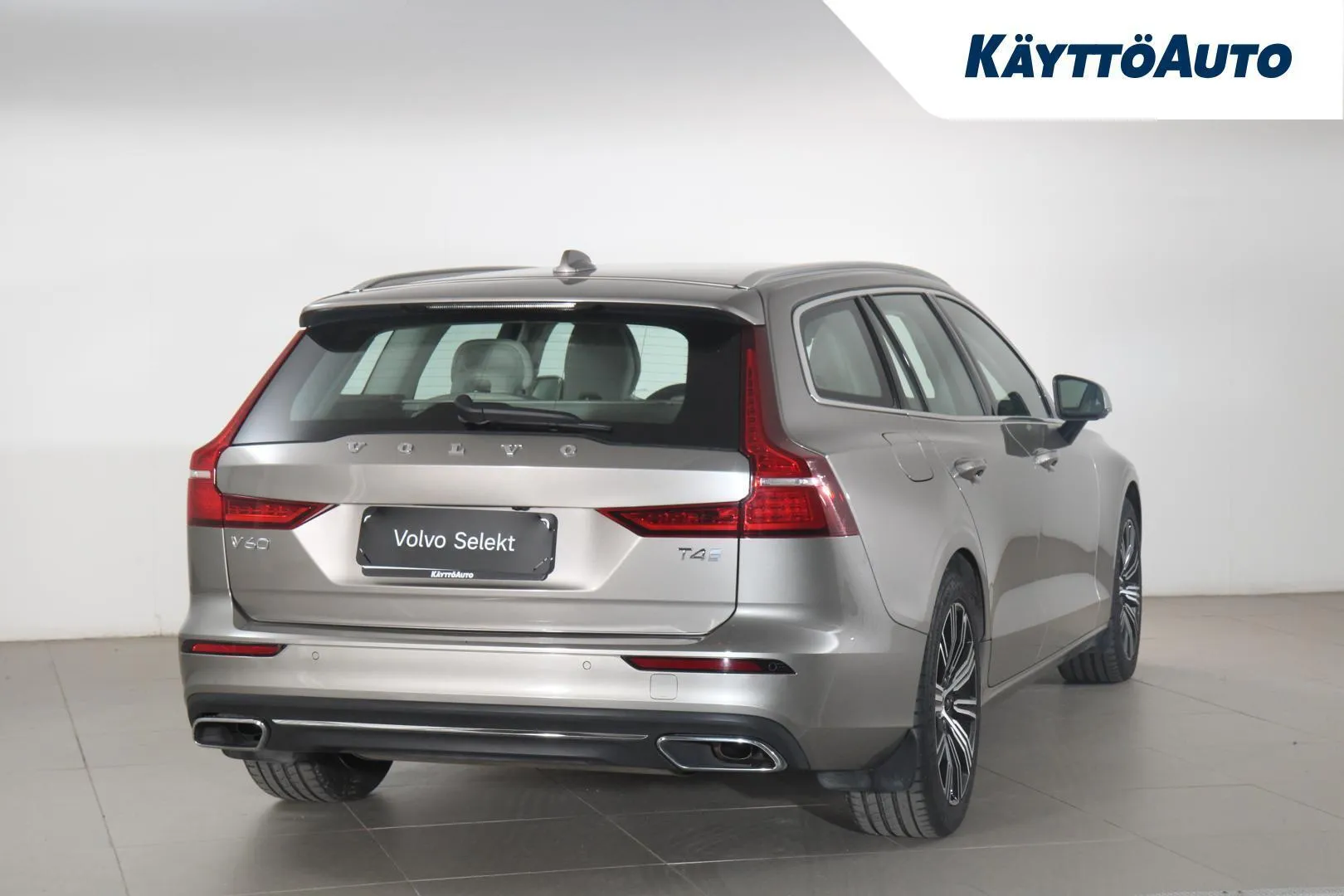 Volvo V60 JLN-266 carousel image