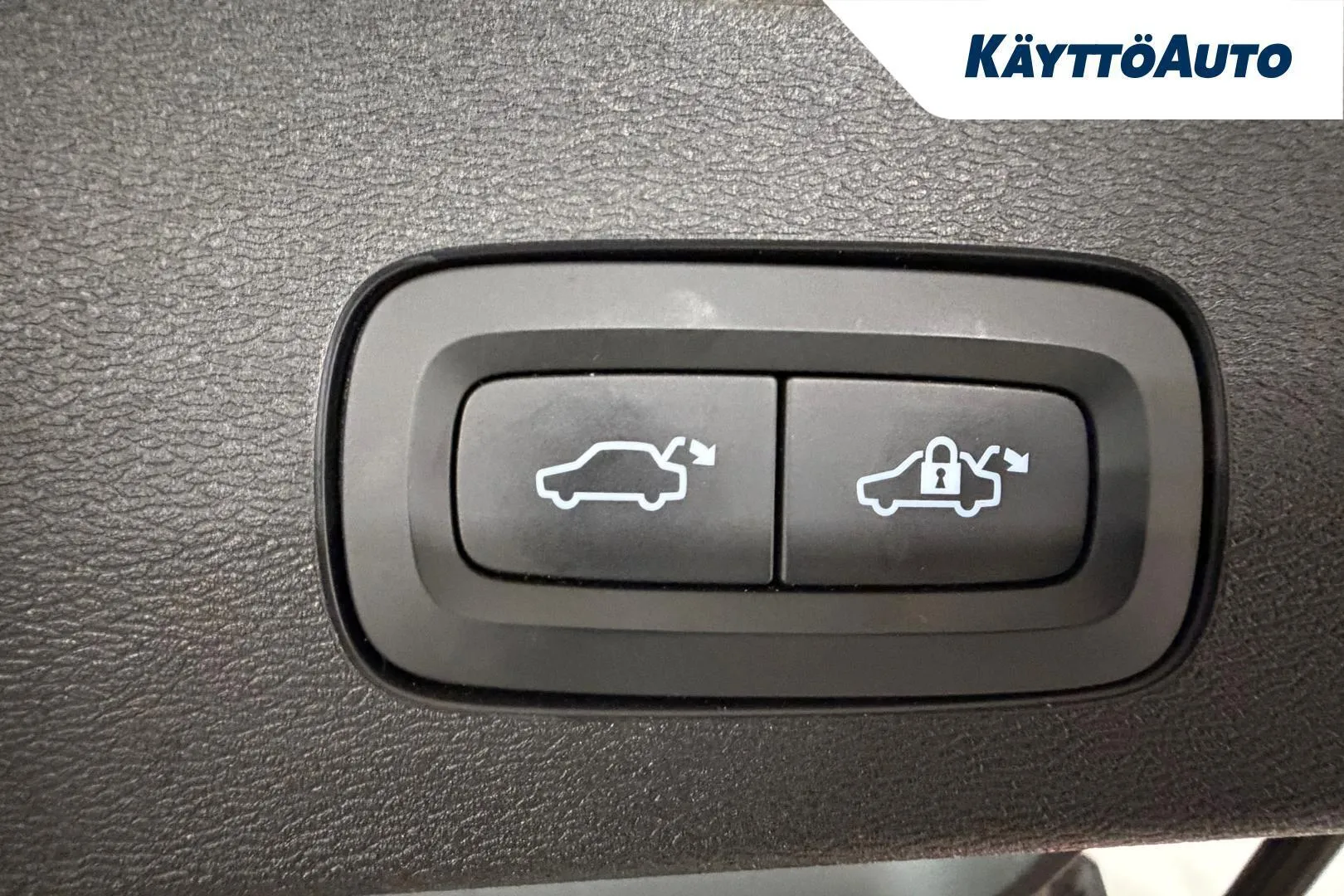 Volvo V60 JLN-266 carousel image