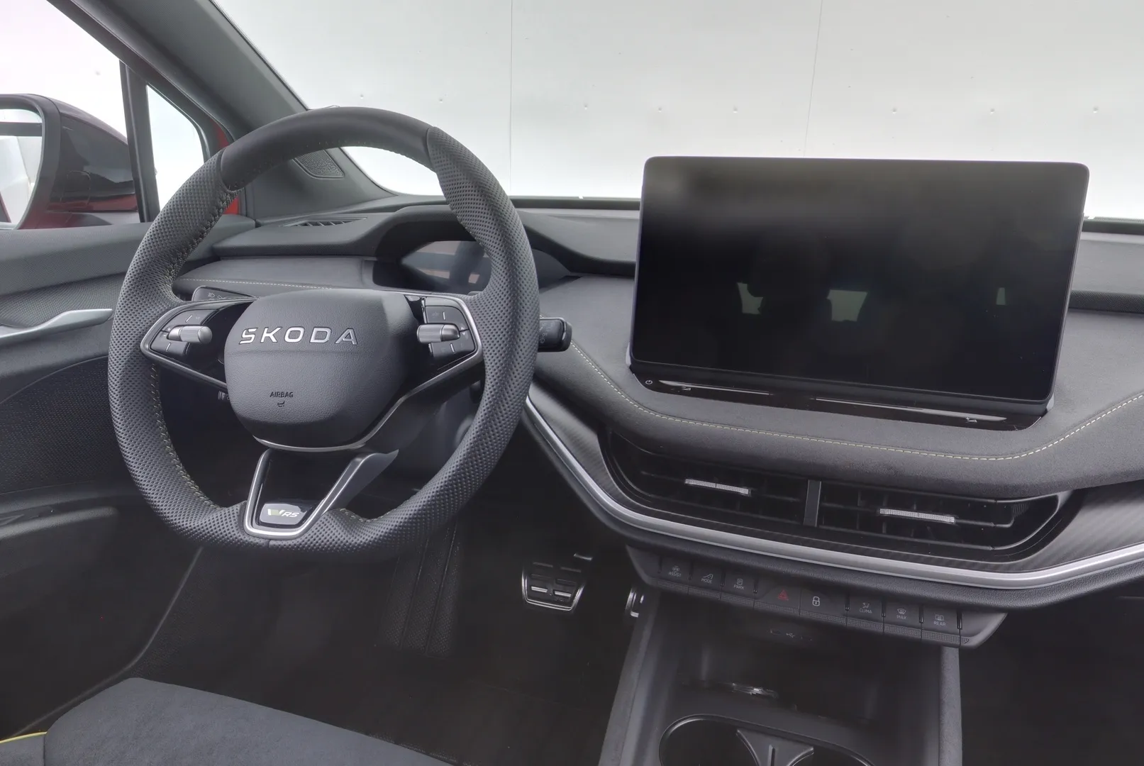 Skoda Enyaq NOV-576 carousel image